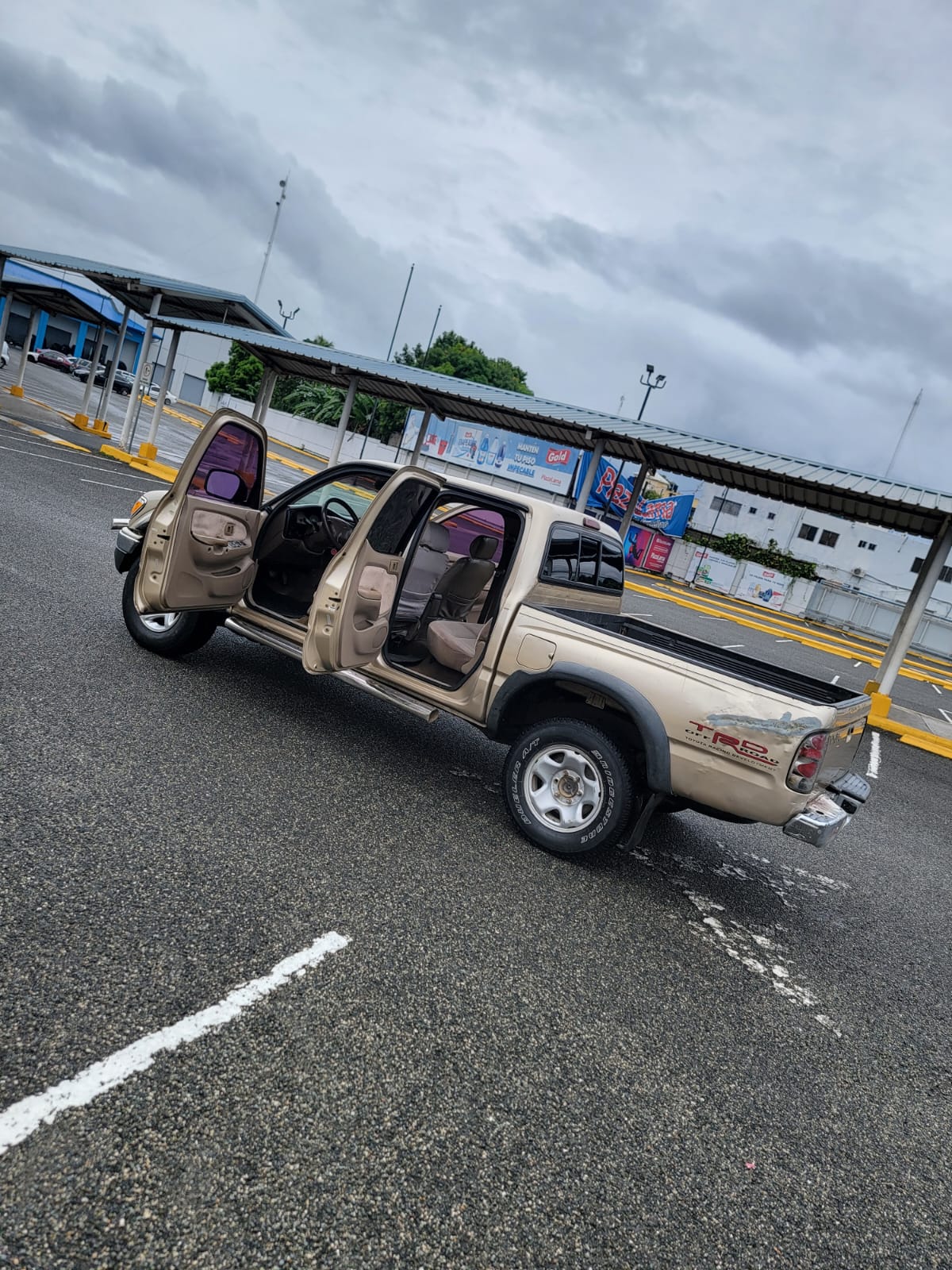 jeepetas y camionetas - Toyota tacoma 2001 DOBLE CABINA 7