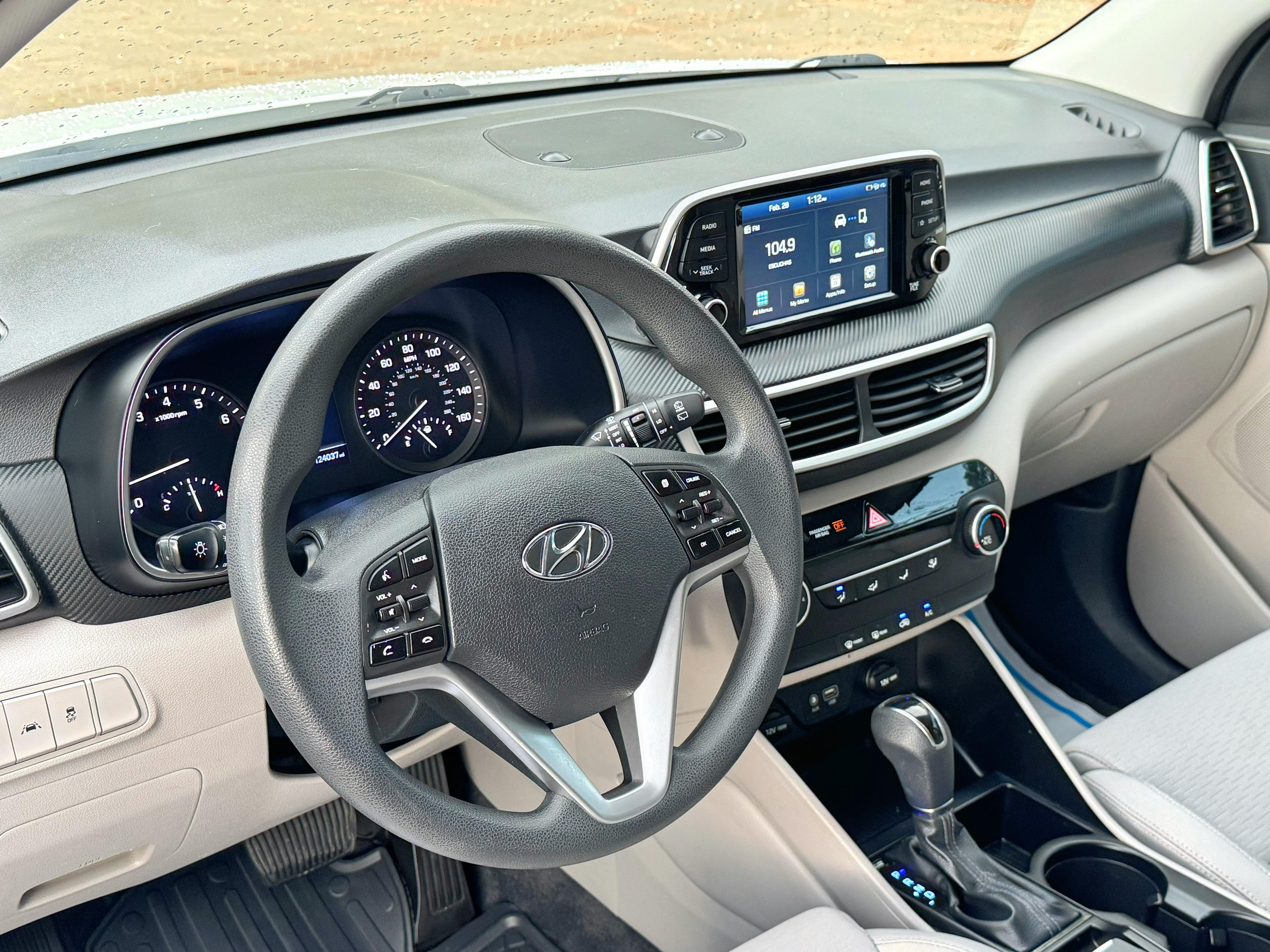 jeepetas y camionetas - Verla es comprarla ven conocela hyundai tucson 2019 excelente condiciones  6