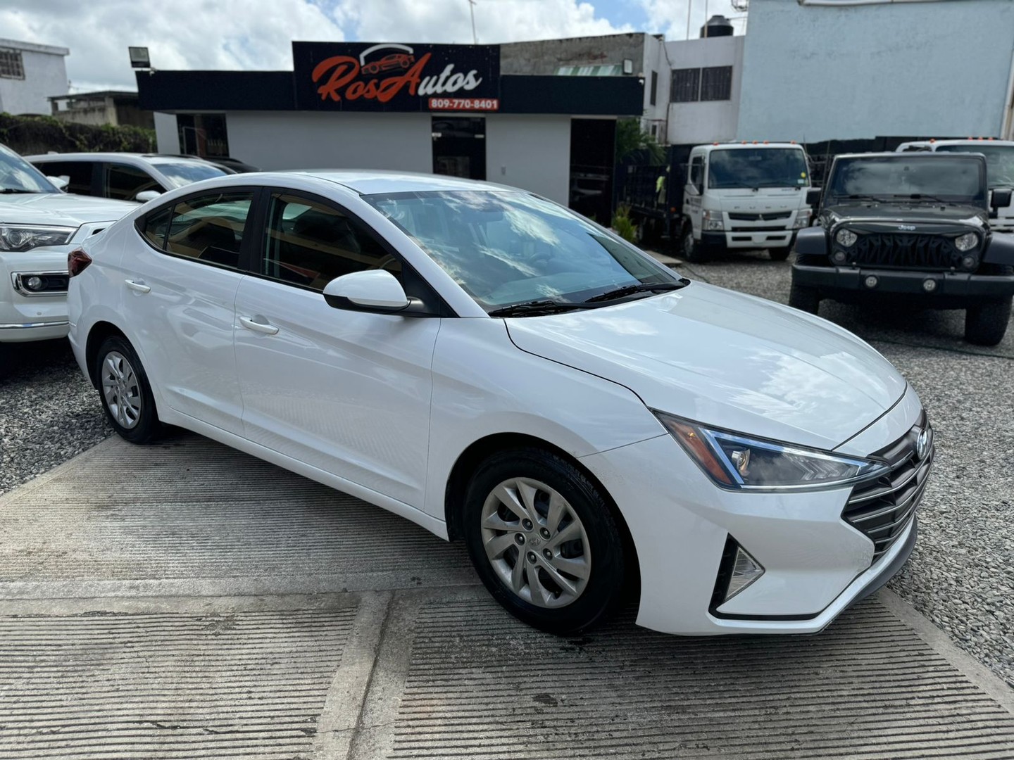 carros - Hyundai Elantra SE 2019 2