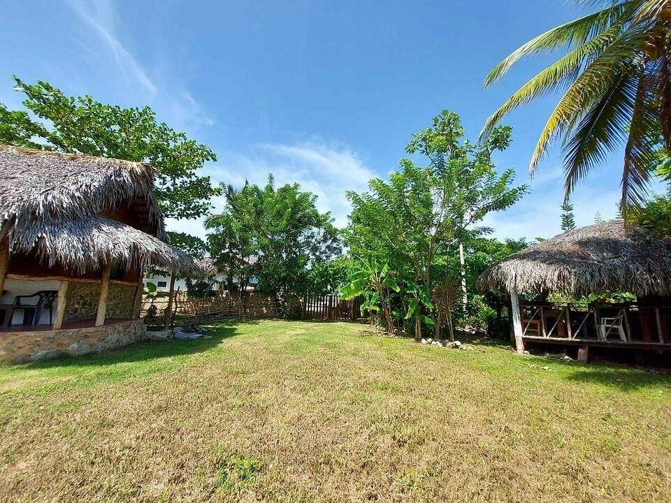 casas vacacionales y villas - Bungalow + Terreno en  Samaná República Dominicana