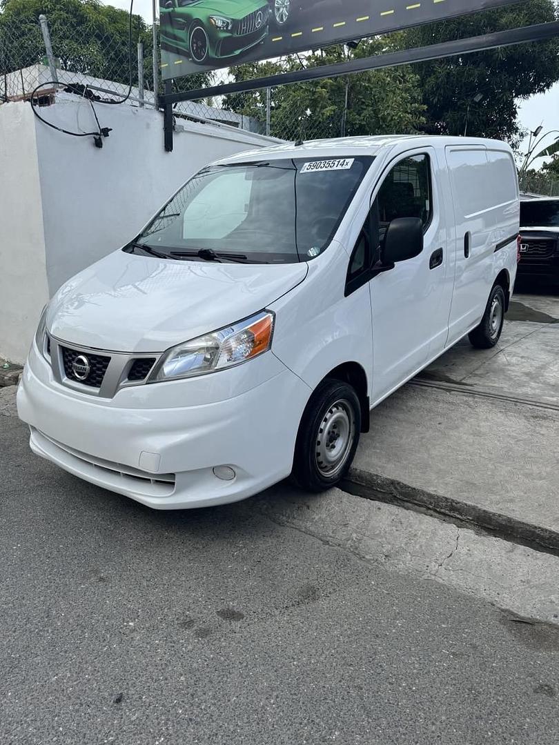 otros vehiculos - Nissan nv200 año 2019 2