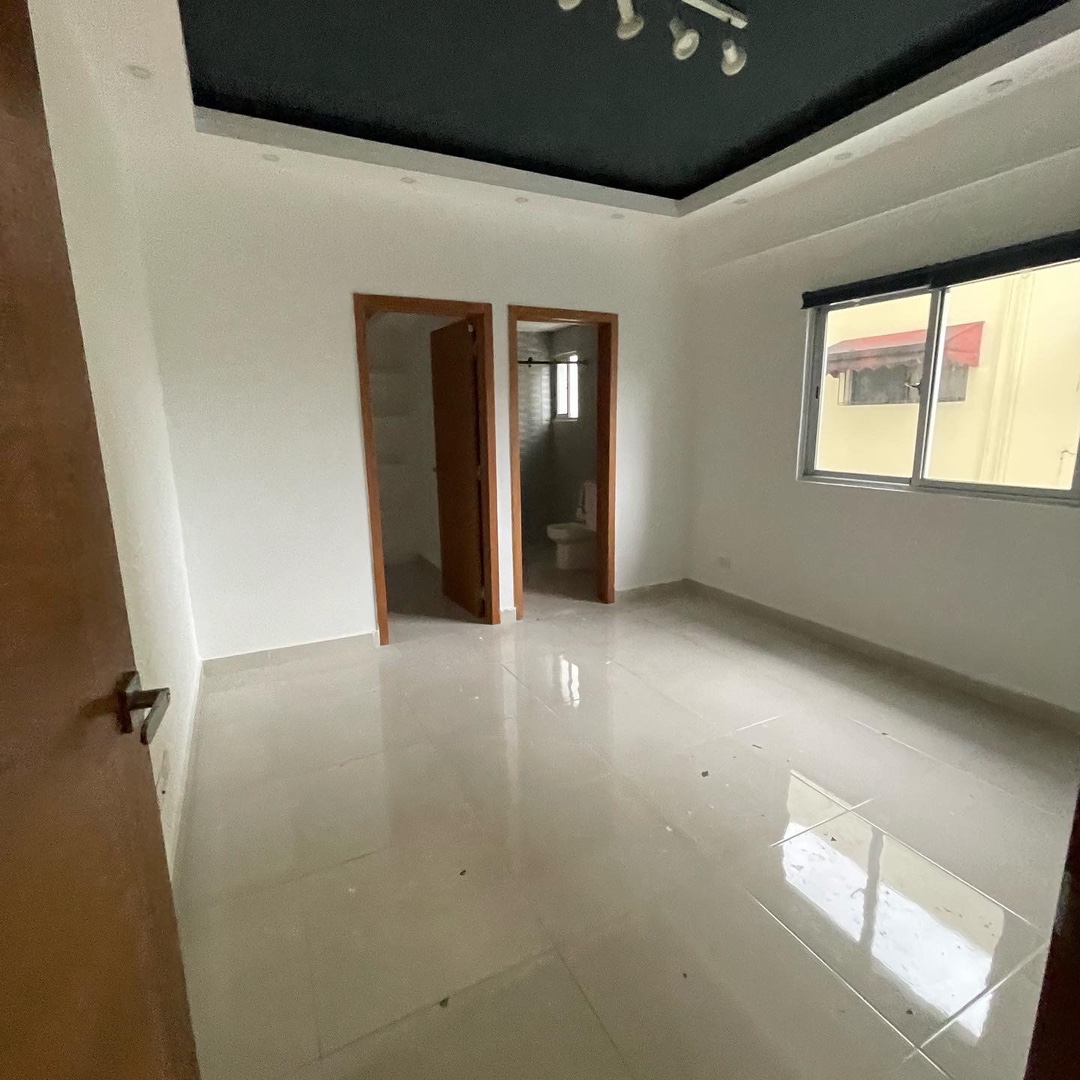 apartamentos - El Millón, Distrito Nacional, Santo Domingo
Con línea Blanca U$1,200
 4