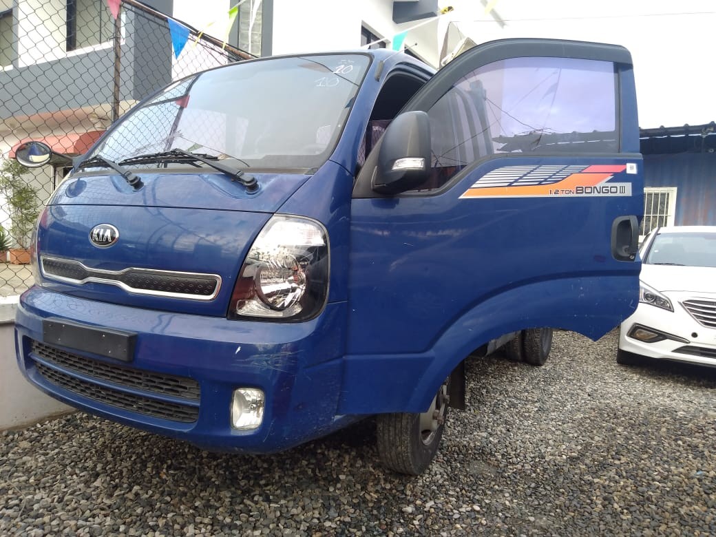 camiones y vehiculos pesados - KIA BONGO 2017 AZUL 1