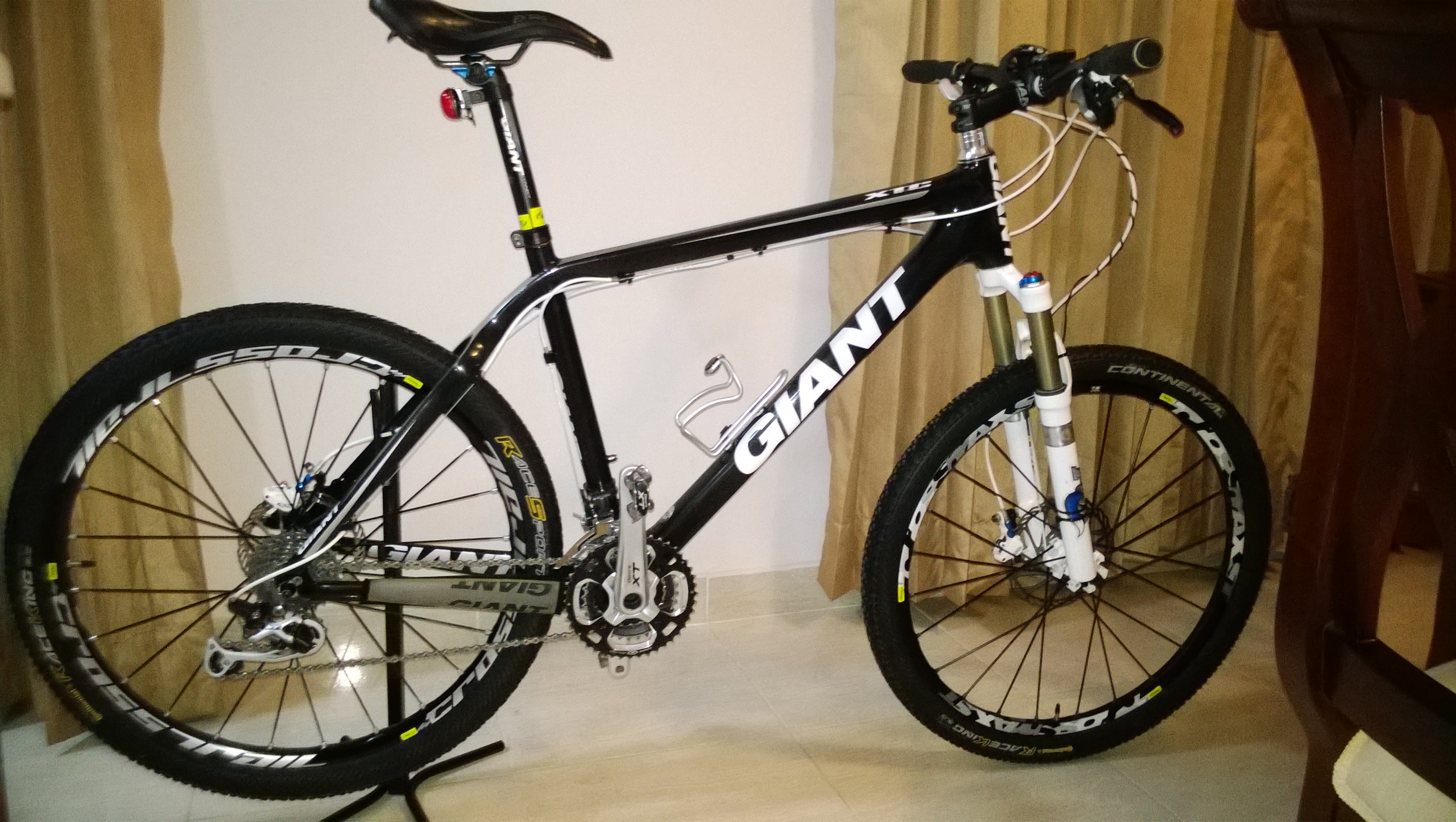 bicicletas y accesorios - Bicleta MTB marca Giant 1