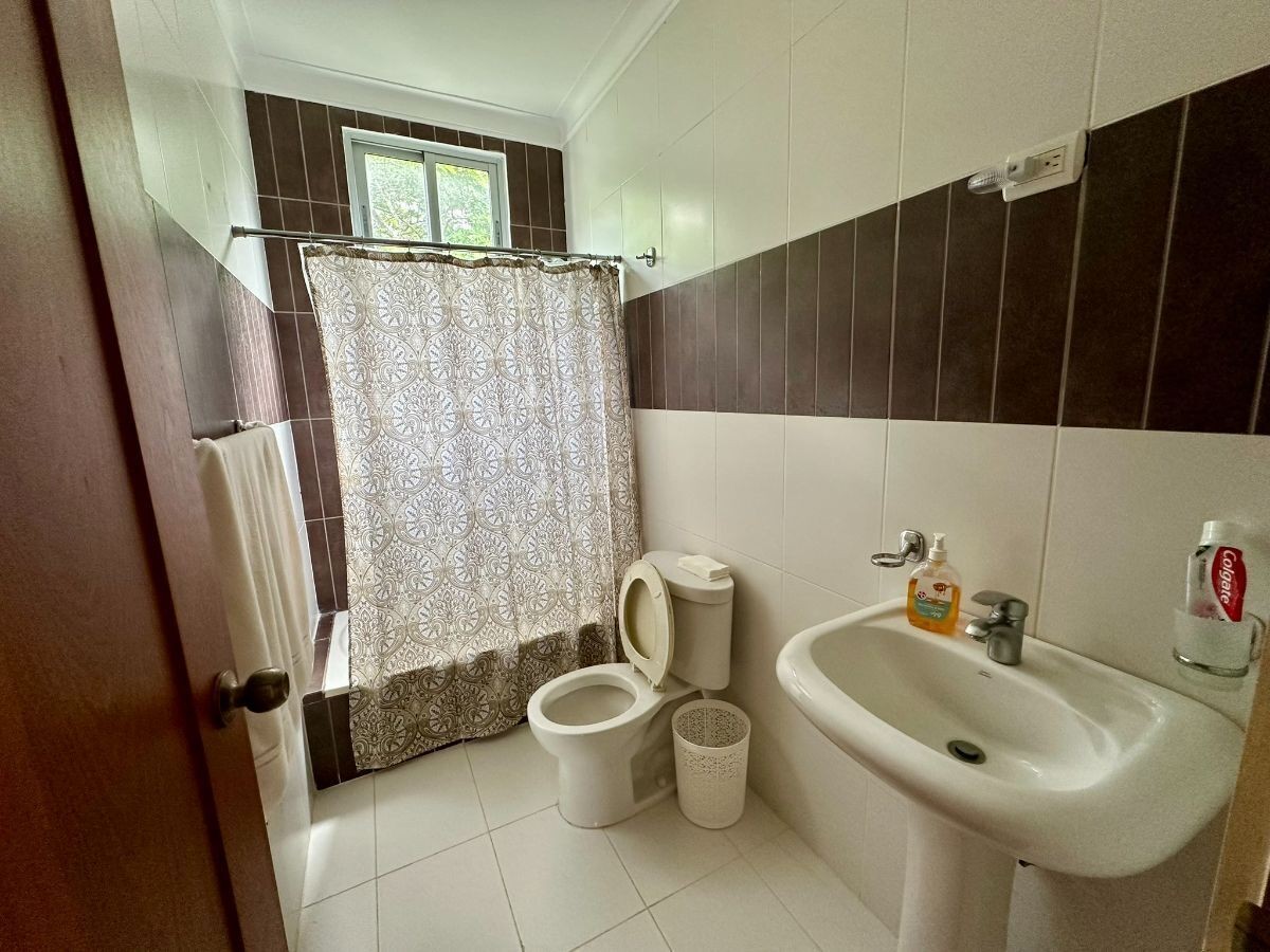 apartamentos - Apartamento en alquiler amueblado Los Laureles Santiago de los Caballeros 7