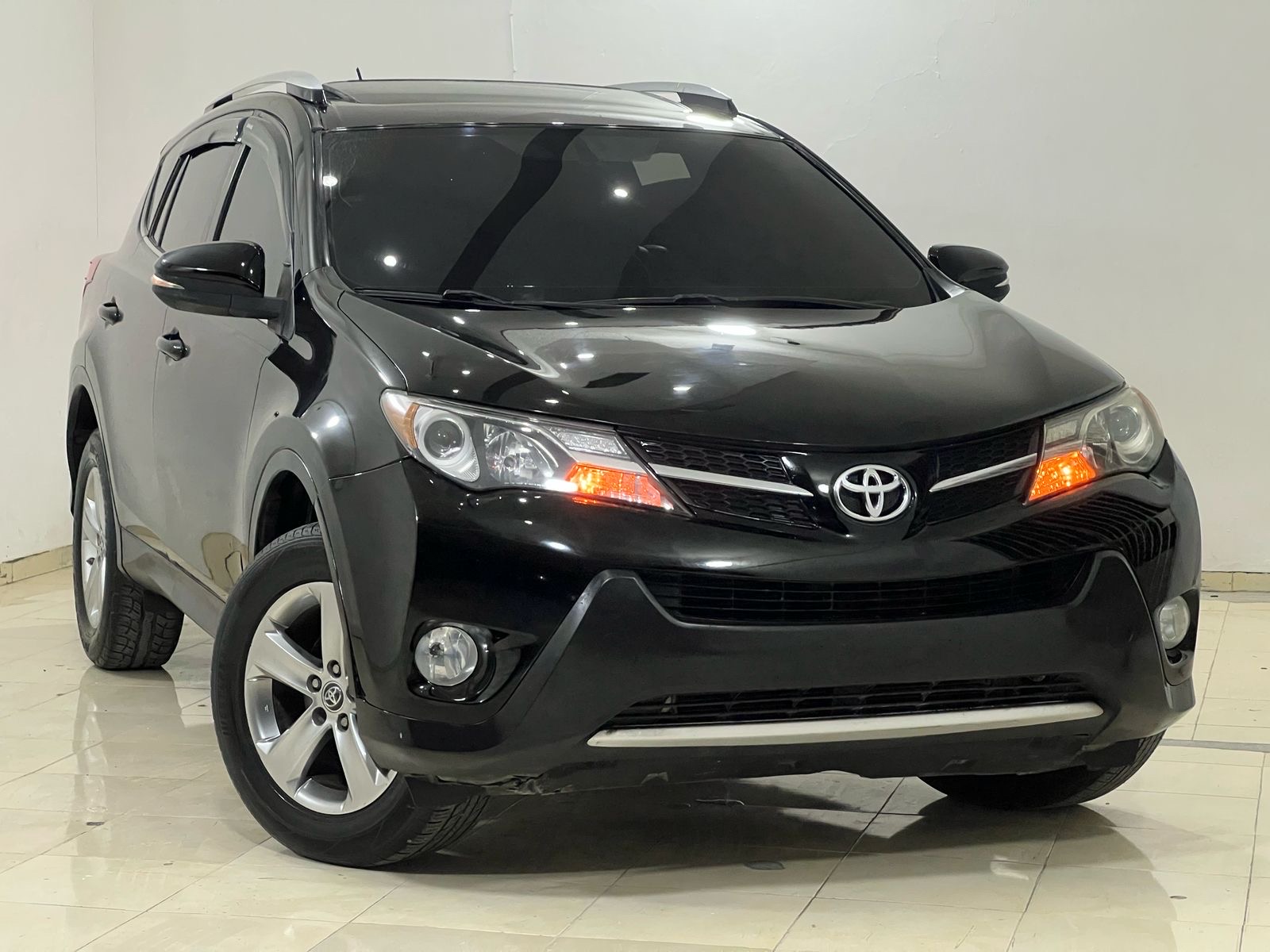 jeepetas y camionetas - TOYOTA RAV4 XLE AÑO 2015 CLEAN CARFAX 1