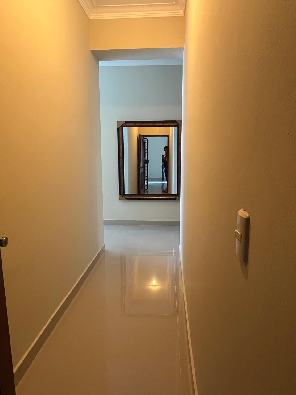 apartamentos - Vendo Gazcue oportunidad dos hab dos baños parqueo 9