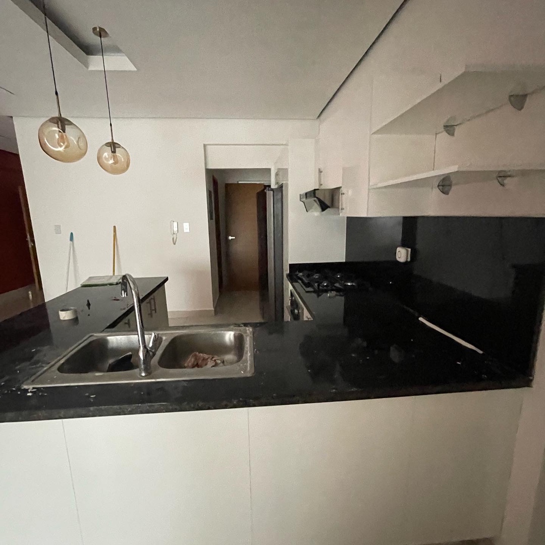 apartamentos - El Millón, Distrito Nacional, Santo Domingo
Con línea Blanca U$1,200
 5