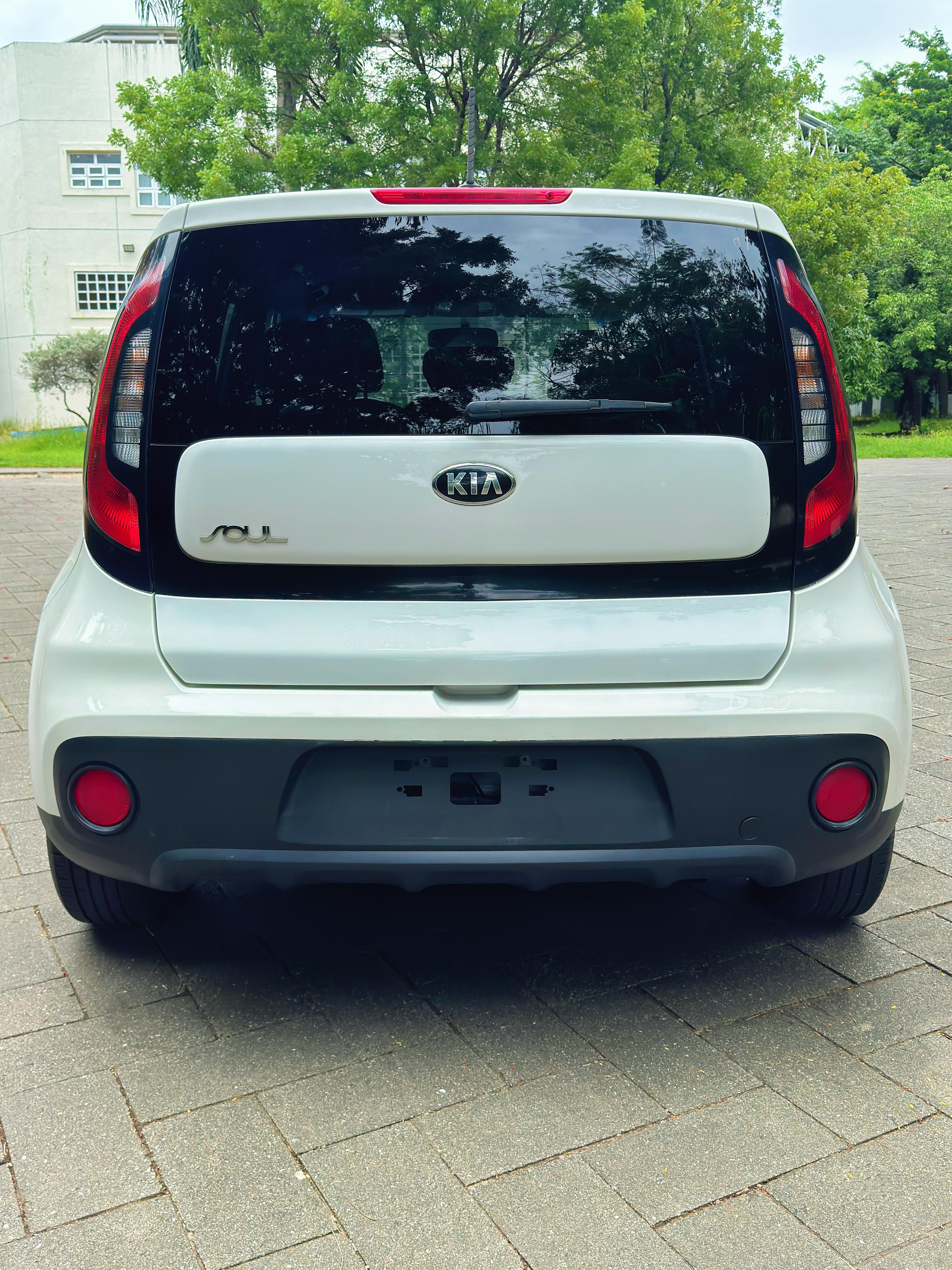 jeepetas y camionetas - Kia soul 2017 excelente condiciones ven conocela  3