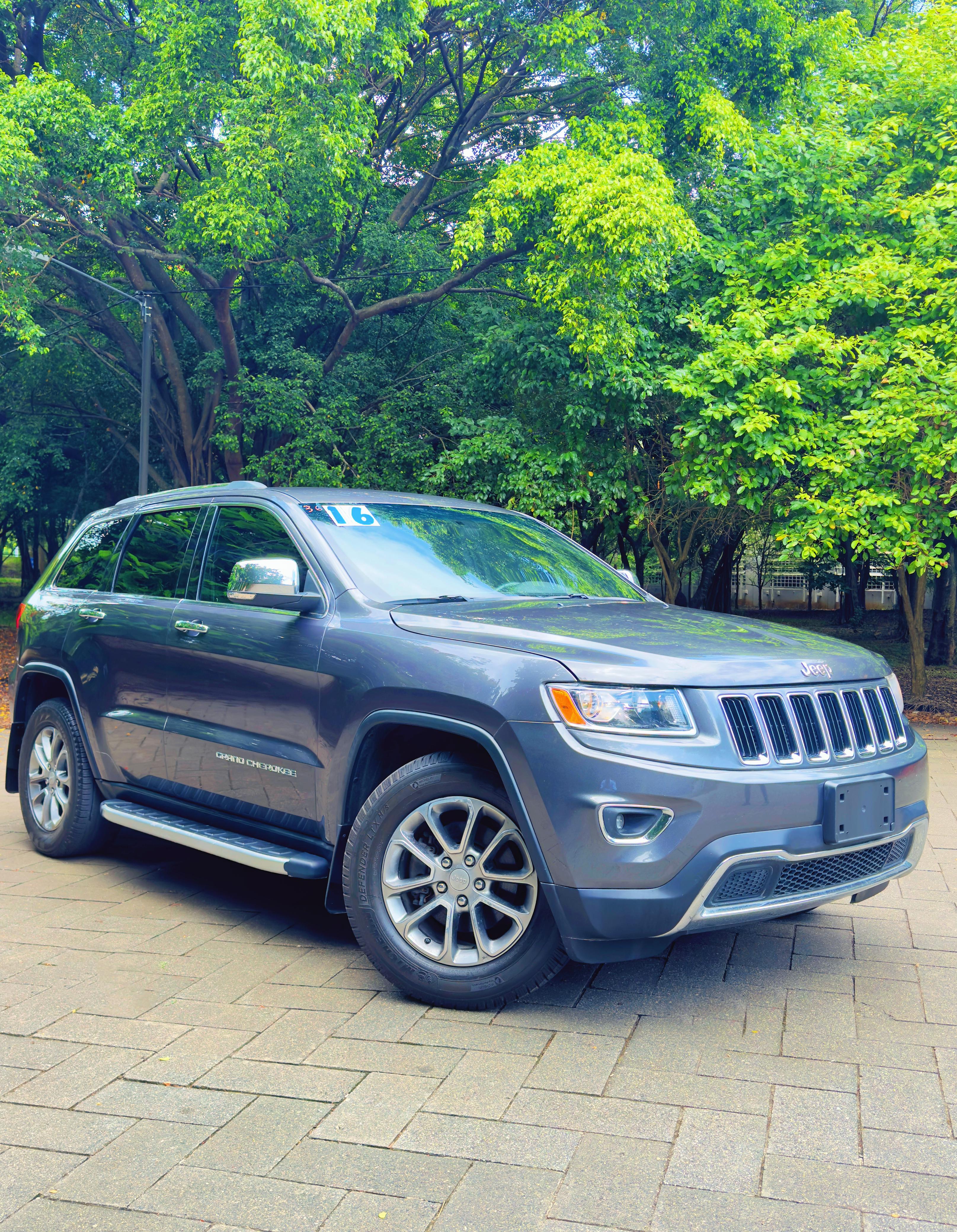 jeepetas y camionetas - MONTATE EN ESTA  JEEP GRAND CHEROKEE 2016