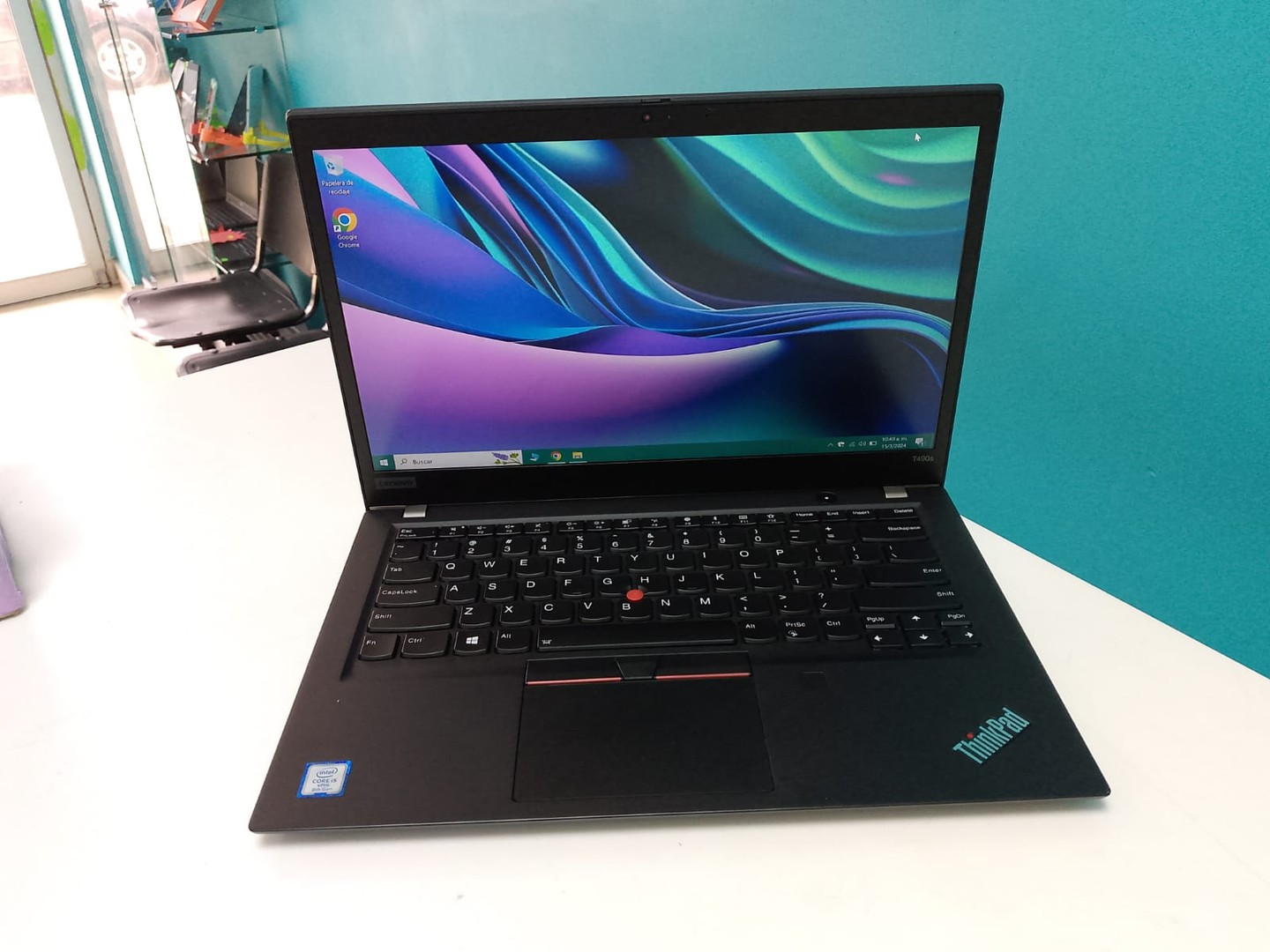 computadoras y laptops - Laptop, Lenovo ThinkPad T490s / 8th Gen, Intel Core i5 / 8GB DDR4 / 512GB SSD

 5