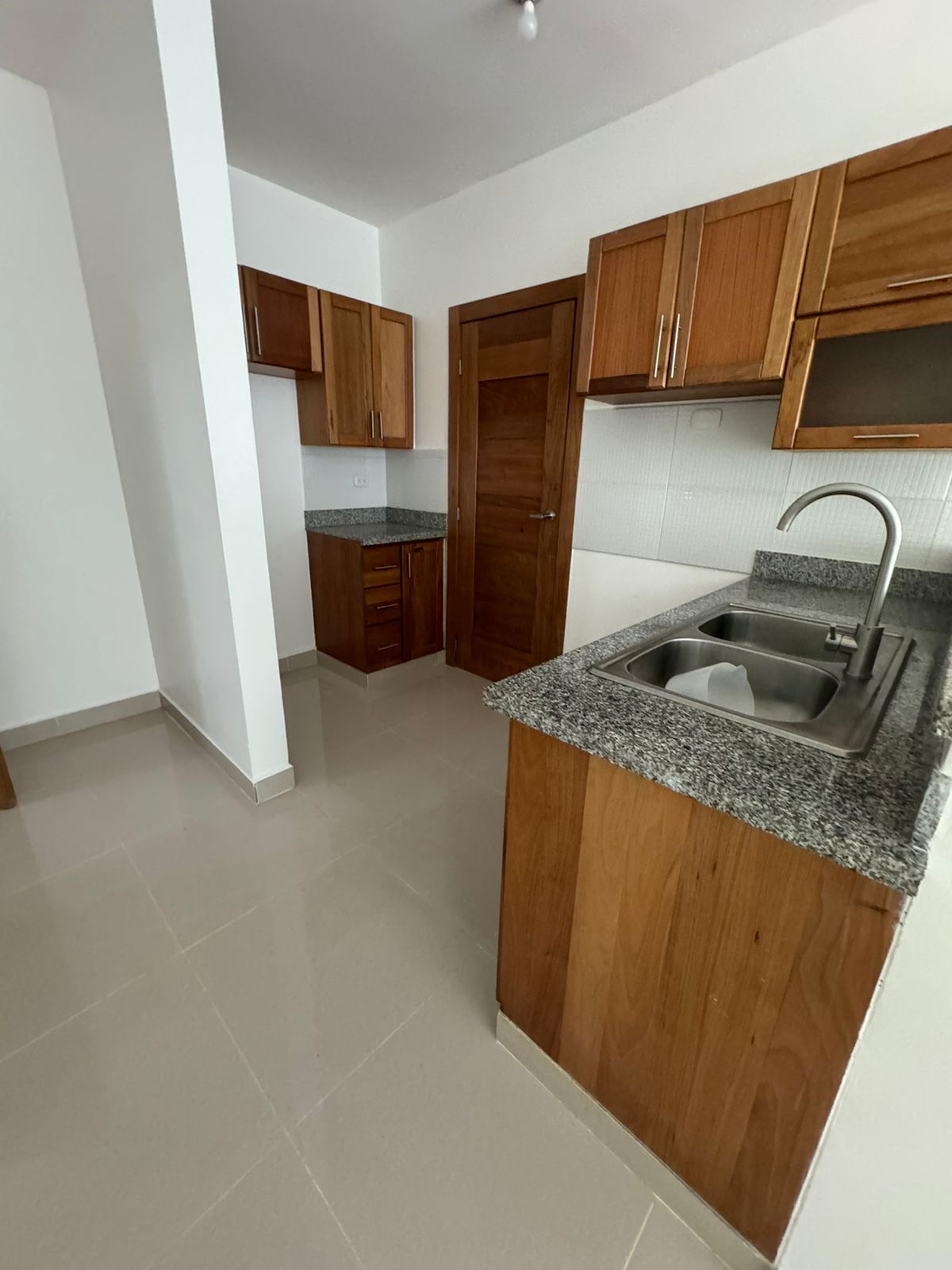 apartamentos - Apto Alquiler Ave. José Contreras No.43 Torre SKY  9