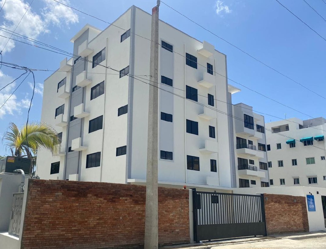 apartamentos - Vendo apartamento a 5 minutos del aeropuerto internacional de las Américas 1