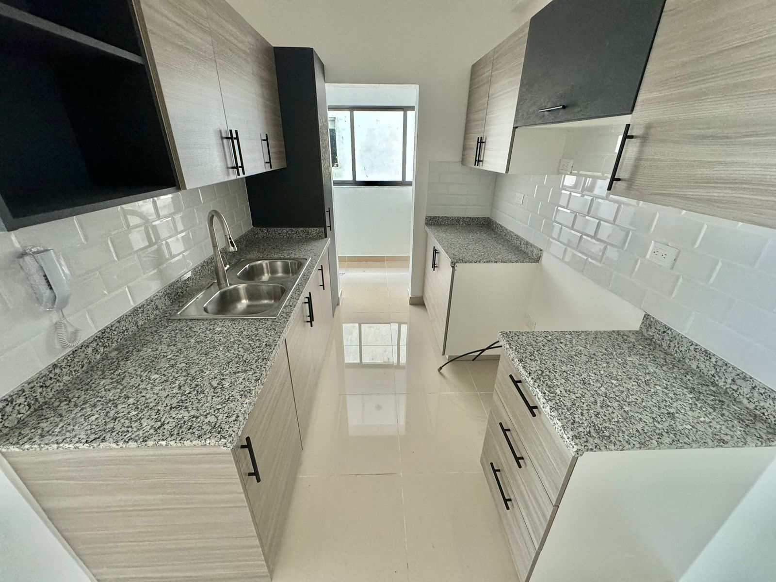 apartamentos - Apartamento Nuevo en Venta LOS PRADOS  USD 167,000 2