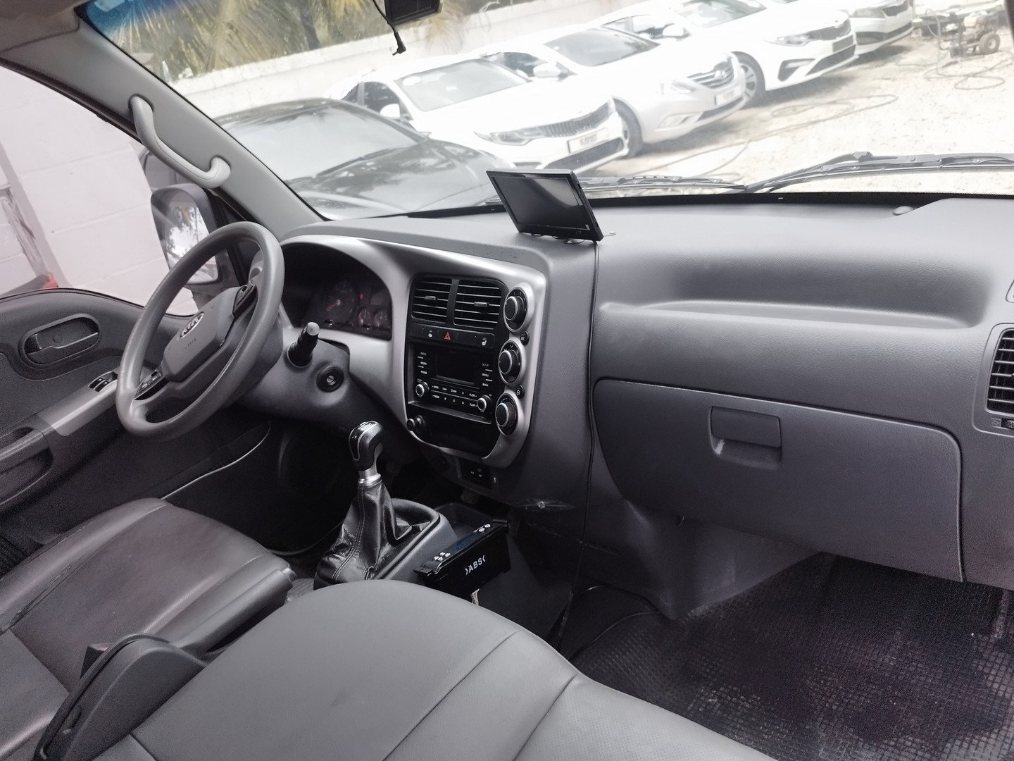 jeepetas y camionetas - 2018 Kia Porter Refrigerado Diesel  3