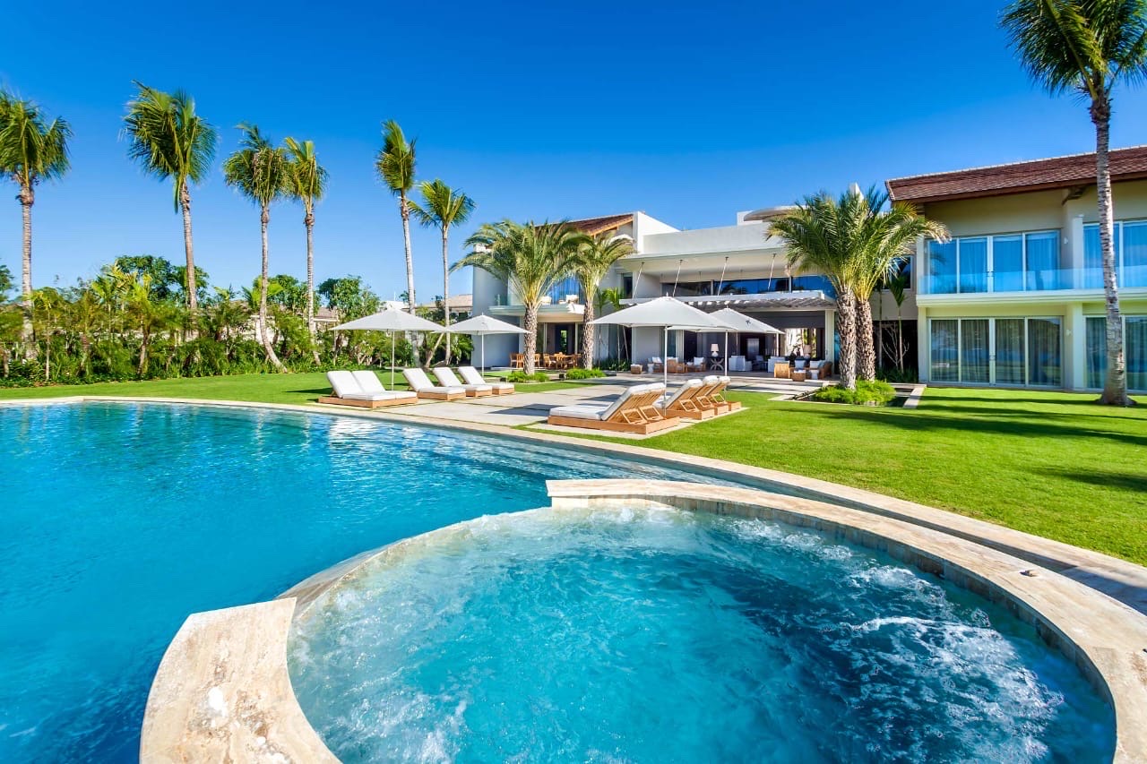 casas vacacionales y villas - vendo villa en La Romana Casa de campo  2