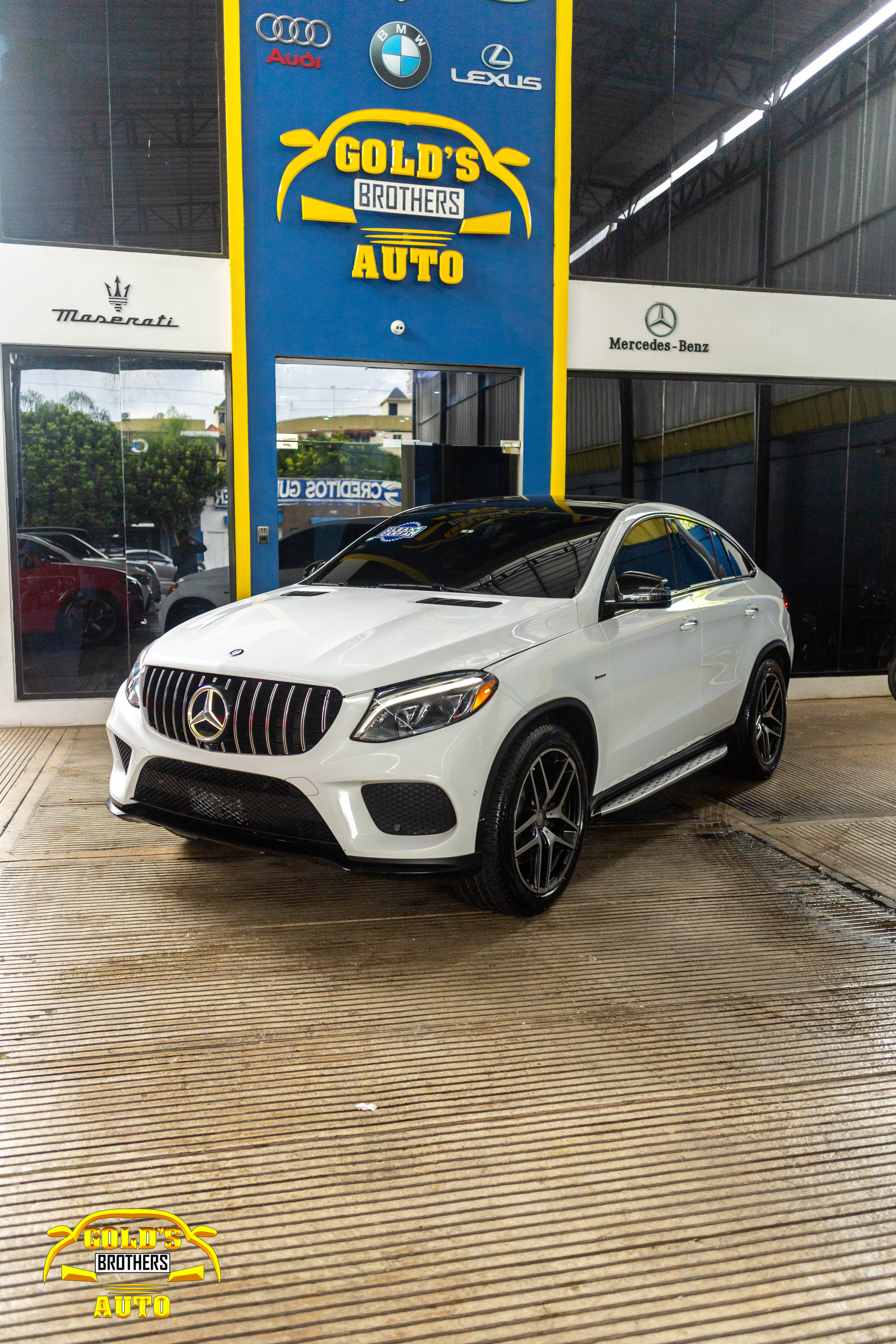 jeepetas y camionetas - Mercedes Benz GLE 450 AMG Coupe 2016 Clean Carfax 2