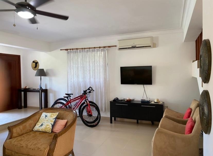 casas - Town House en  alquiler en Metro Country de 2 niveles, Amueblado  5