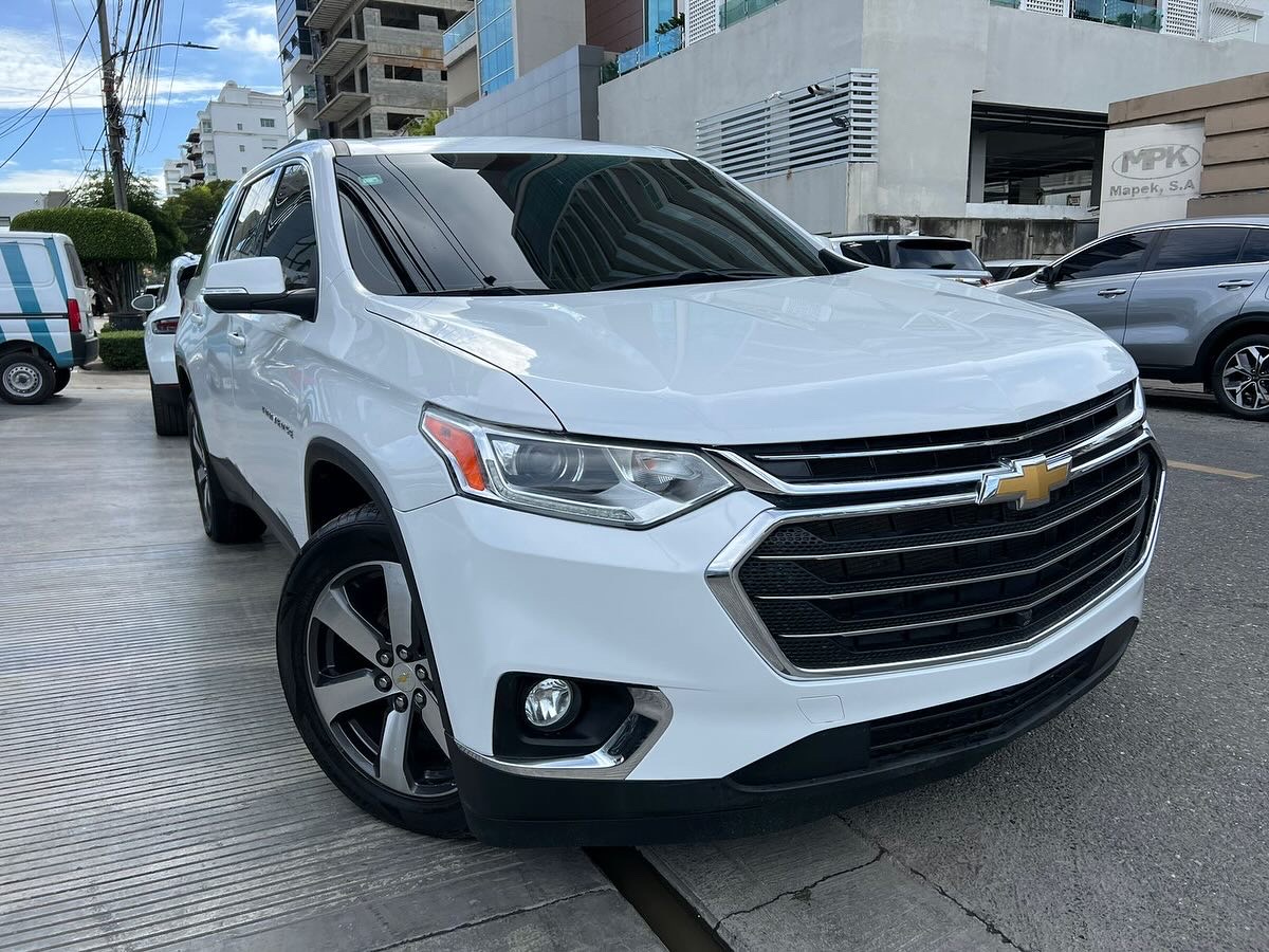 jeepetas y camionetas - CHEVROLET TRAVERSE 2021 5