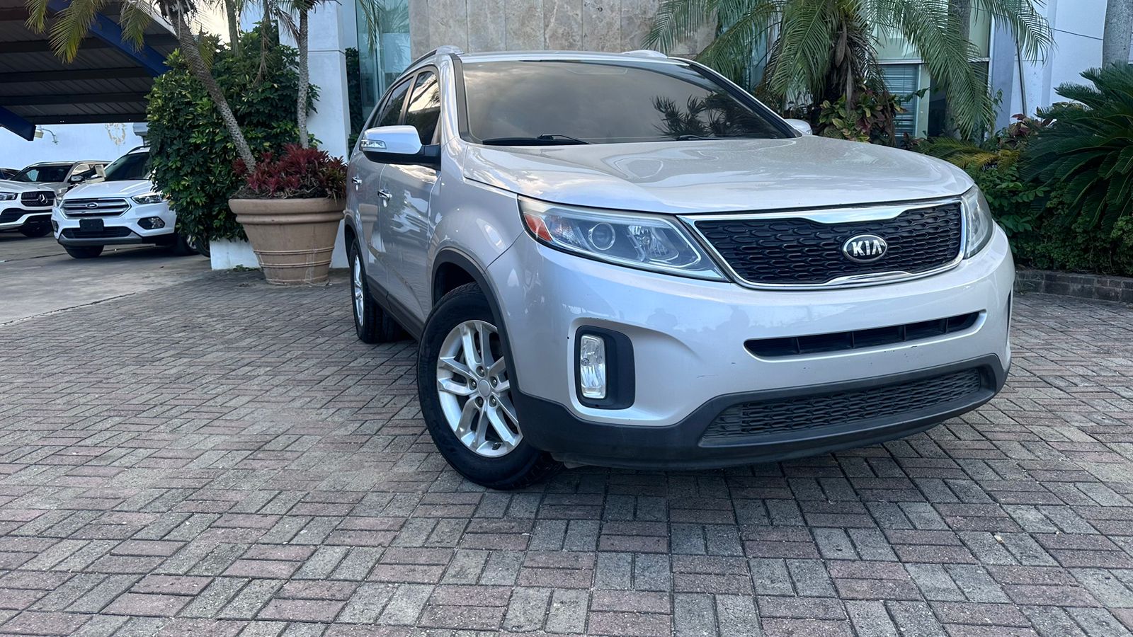 jeepetas y camionetas - kia sorento lx 2015 1