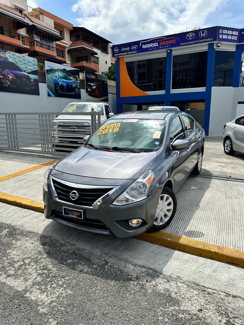 carros - nissan versa sv