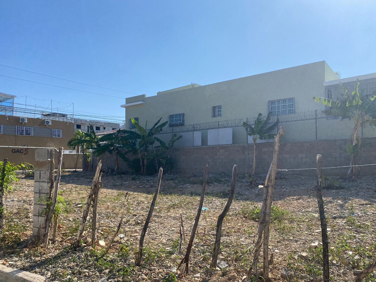 solares y terrenos - Terreno en Alquiler en Prado Oriental