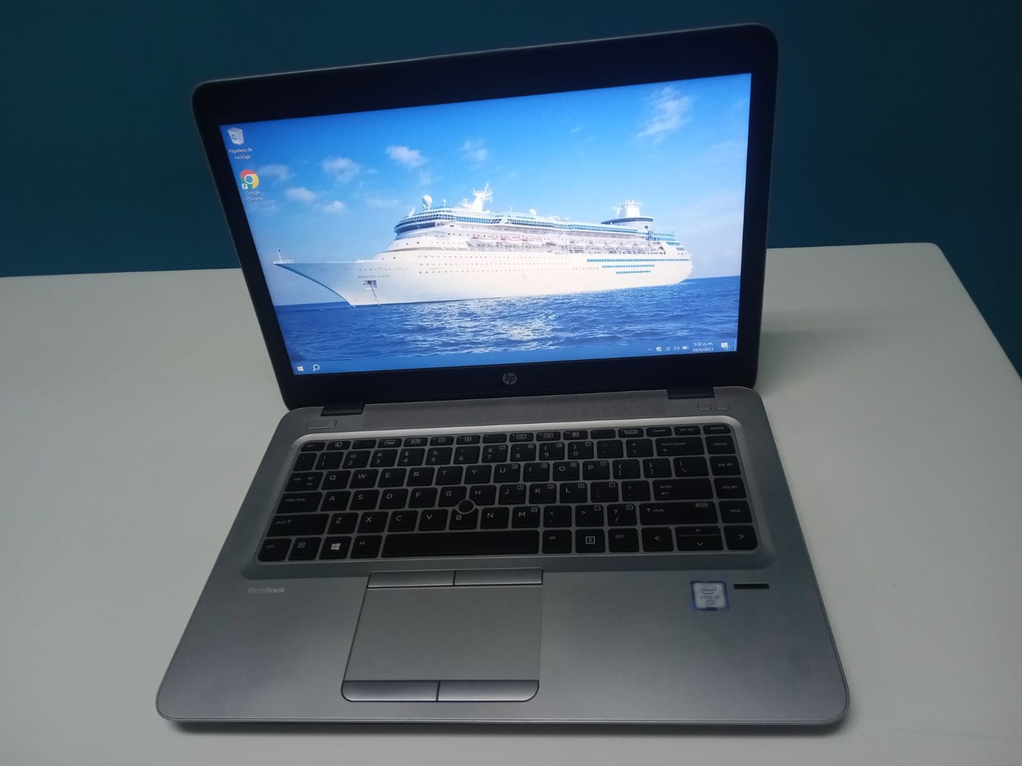 computadoras y laptops - Laptop, HP EliteBook 840 G3 / 6th Gen, Intel Core i5 / 8GB DDR4 / 128GB SSD 1