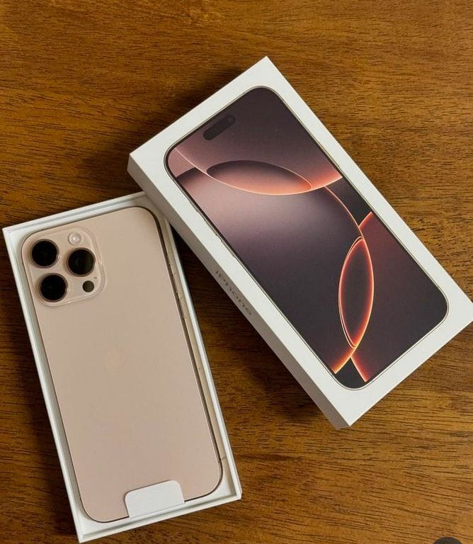 celulares y tabletas - Apple iPhone 16 PRO MAX, 256GB. Pant. 6.9" OLED. 