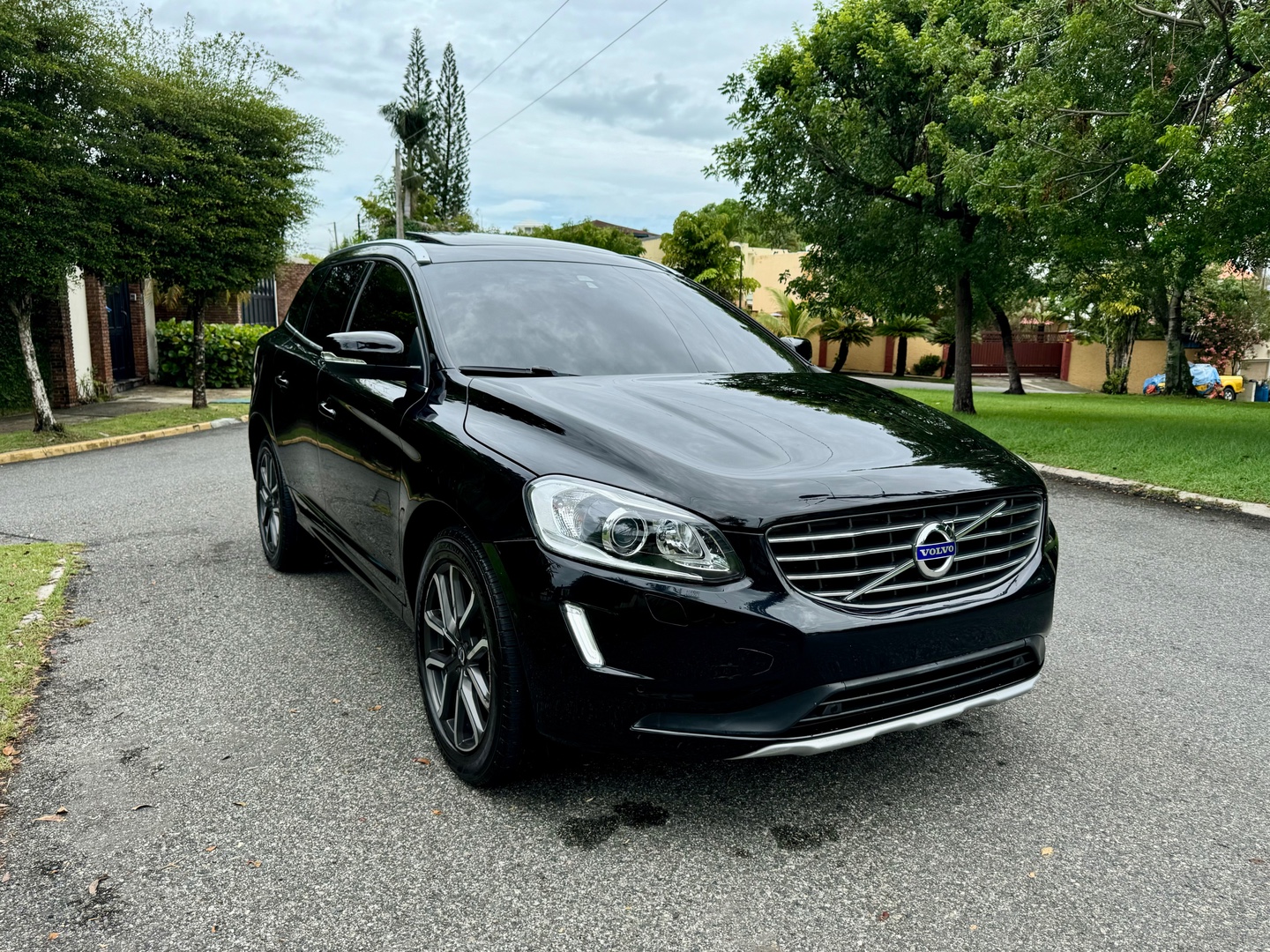 jeepetas y camionetas - Volvo XC60 T5 2016, 4x4.