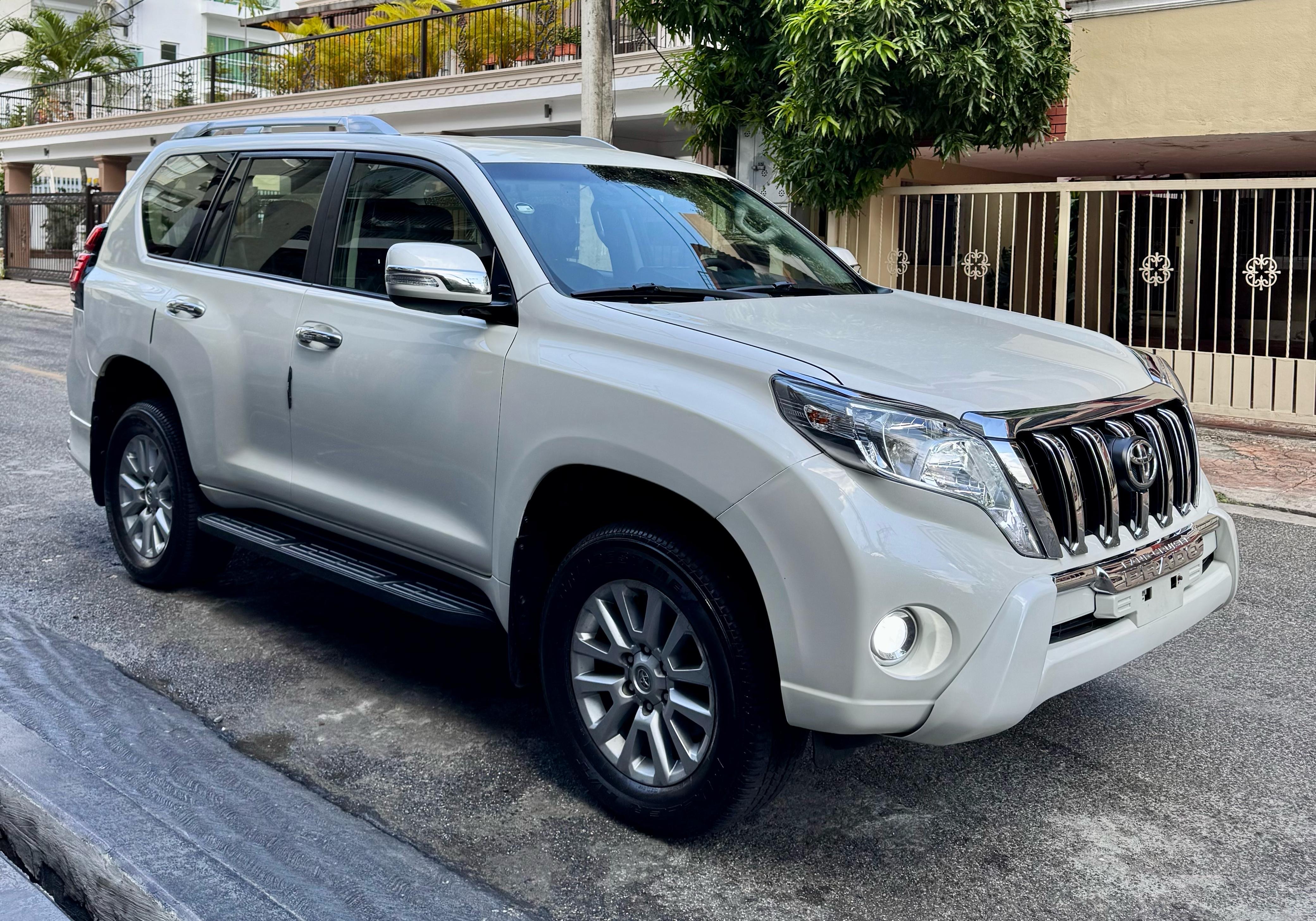 jeepetas y camionetas - Toyota Land Cruiser Prado TXL 2016 4