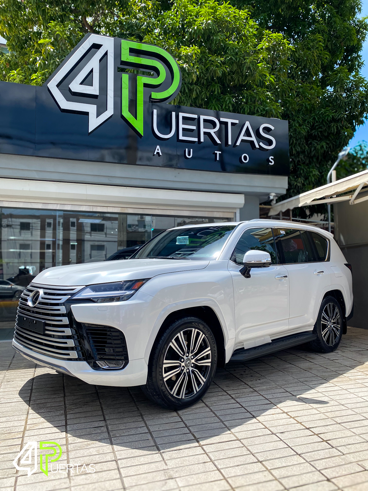 jeepetas y camionetas - LEXUS LX600 URBAN