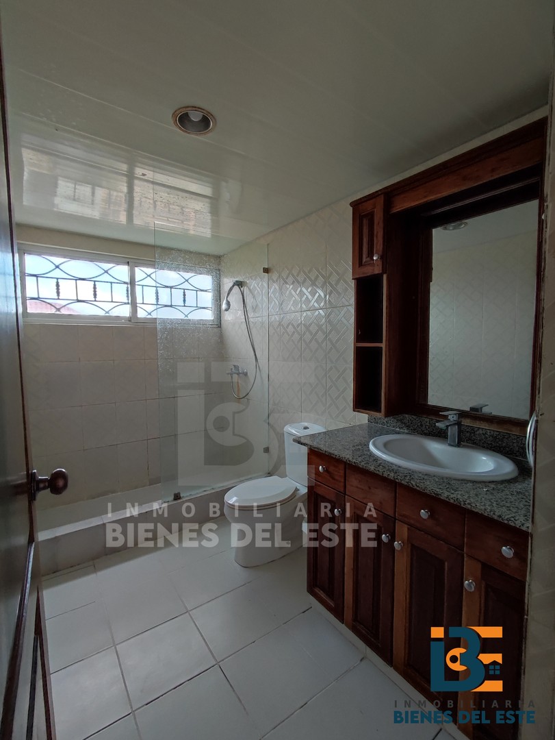 apartamentos - ...REBAJADO DE PRECIO Apartamento a Una Esquina del Malecon 9