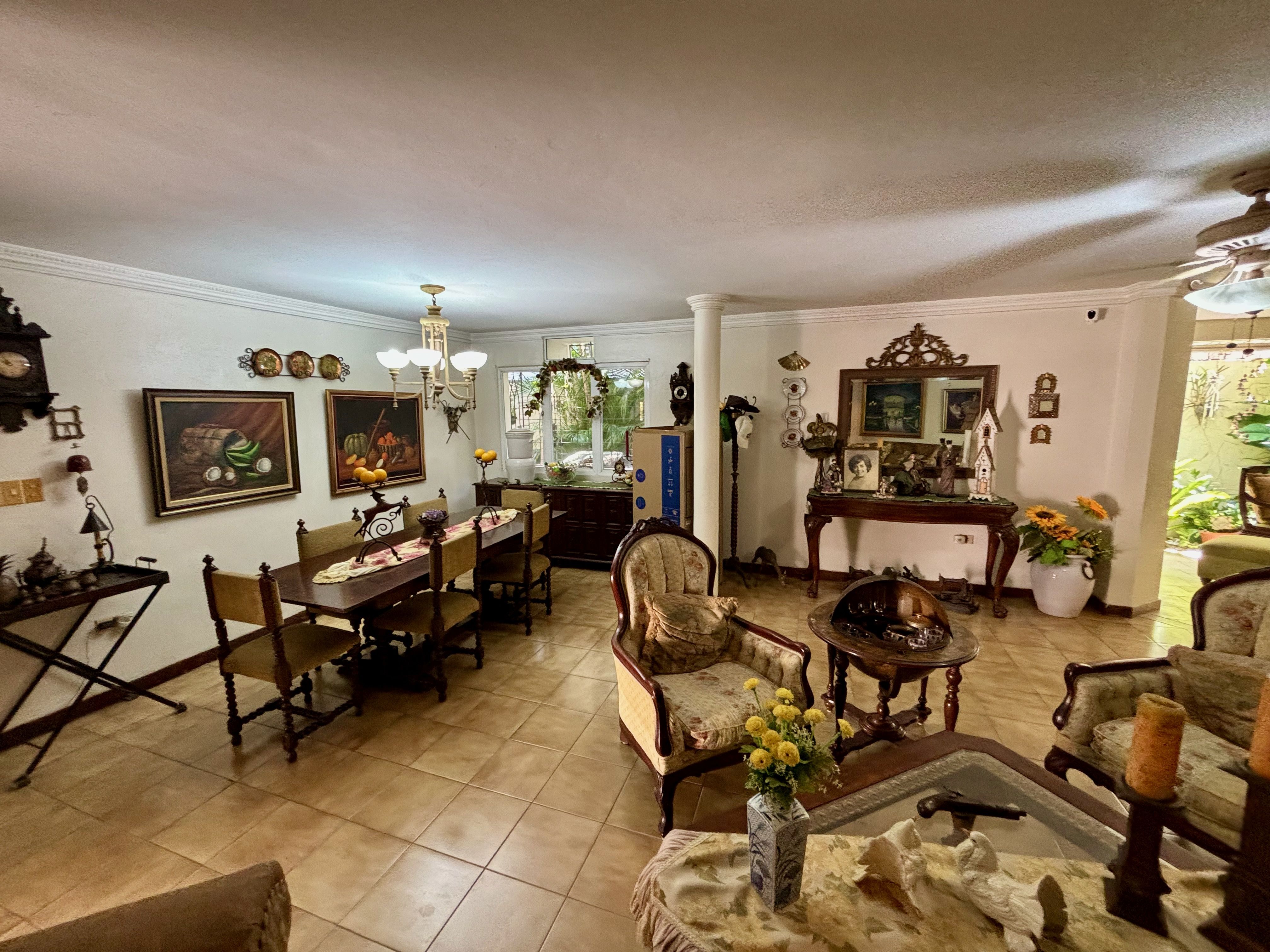 casas - Casa en venta en Evaristo Morales