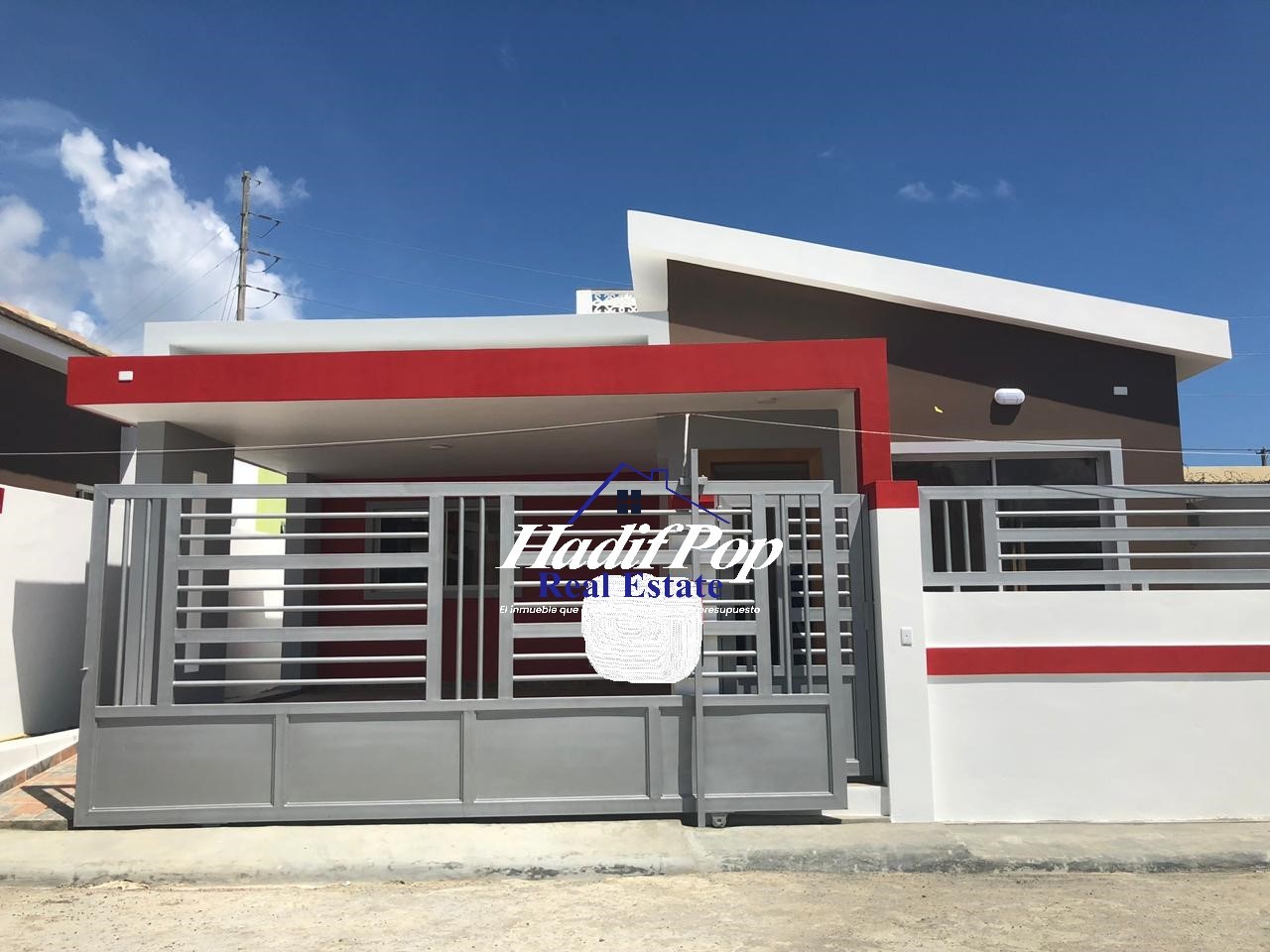 casas - Confortable casa  de VENTA en Urbanización