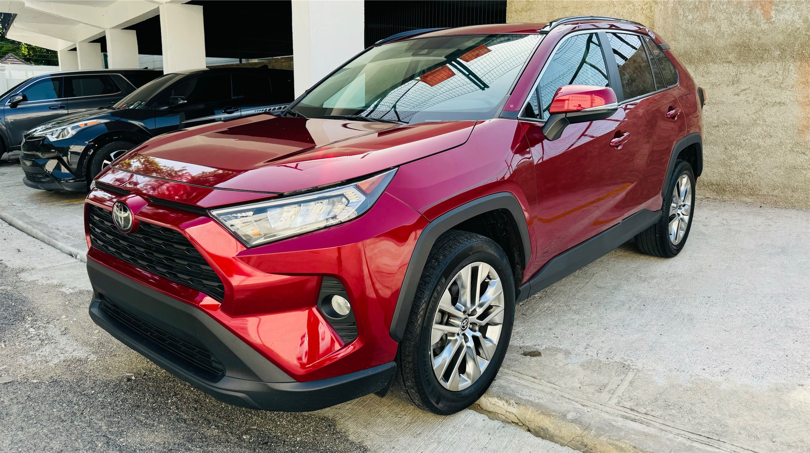 jeepetas y camionetas - Toyota RAV4 XLE 2021 PREMIUM  5