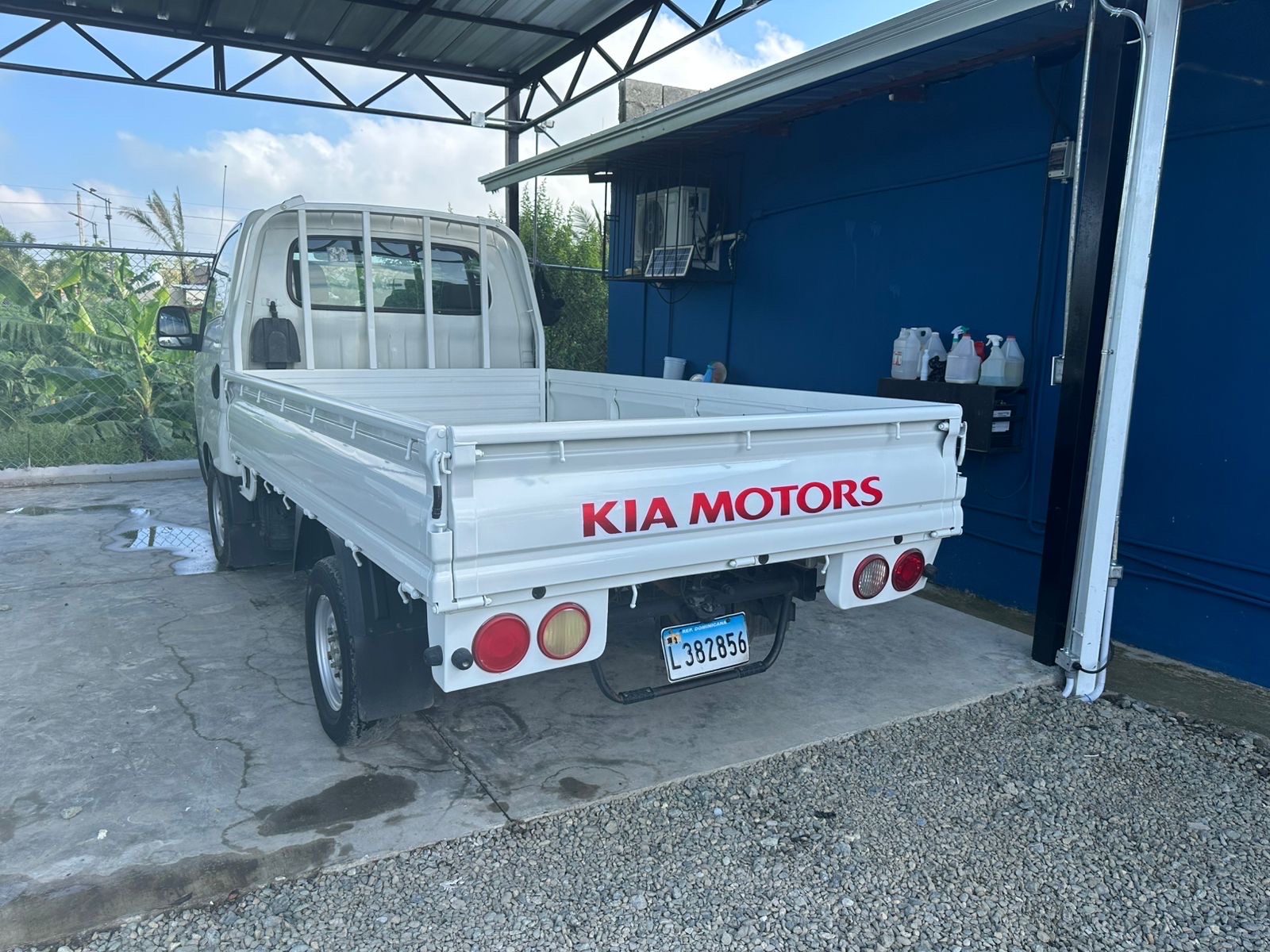 jeepetas y camionetas - kia k2,700 3