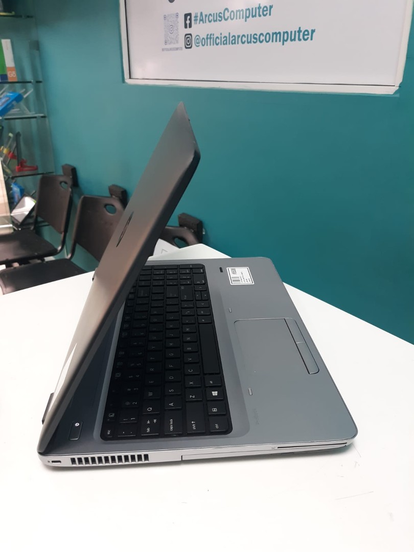 computadoras y laptops - Laptop, HP ProBook 655 G3 / 7th Gen, AMD PRO AS-9600B R5 / 8GB DDR4 / 128GB SSD
 4