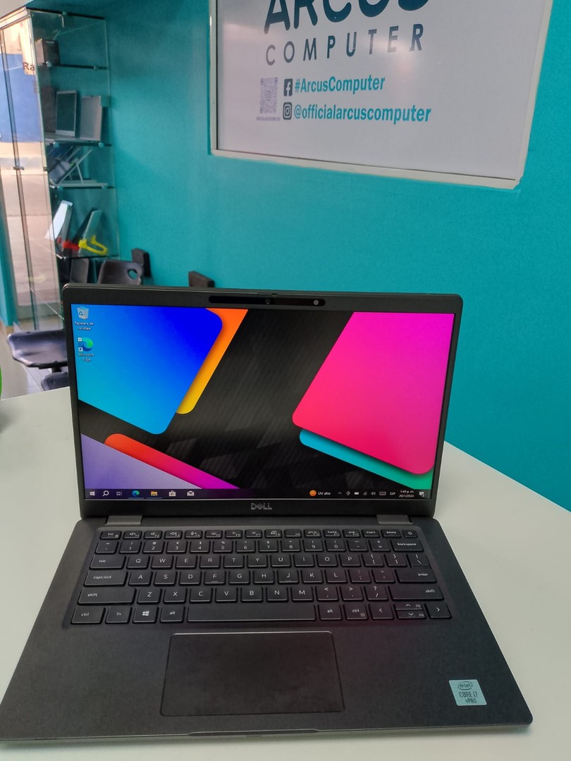 computadoras y laptops - Laptop, Dell Latitude 7310 (touch) / 10th Gen, Intel Core i7 / 8GB DDR4 / 512GB  0