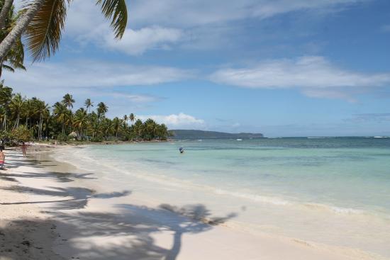 solares y terrenos - Samana cerca playa el indio  1