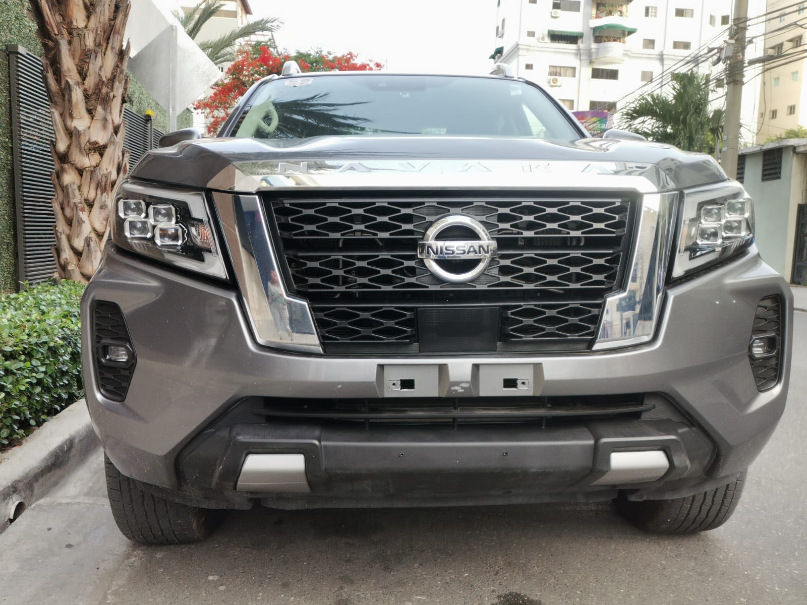 jeepetas y camionetas - Nissan navara 2023
