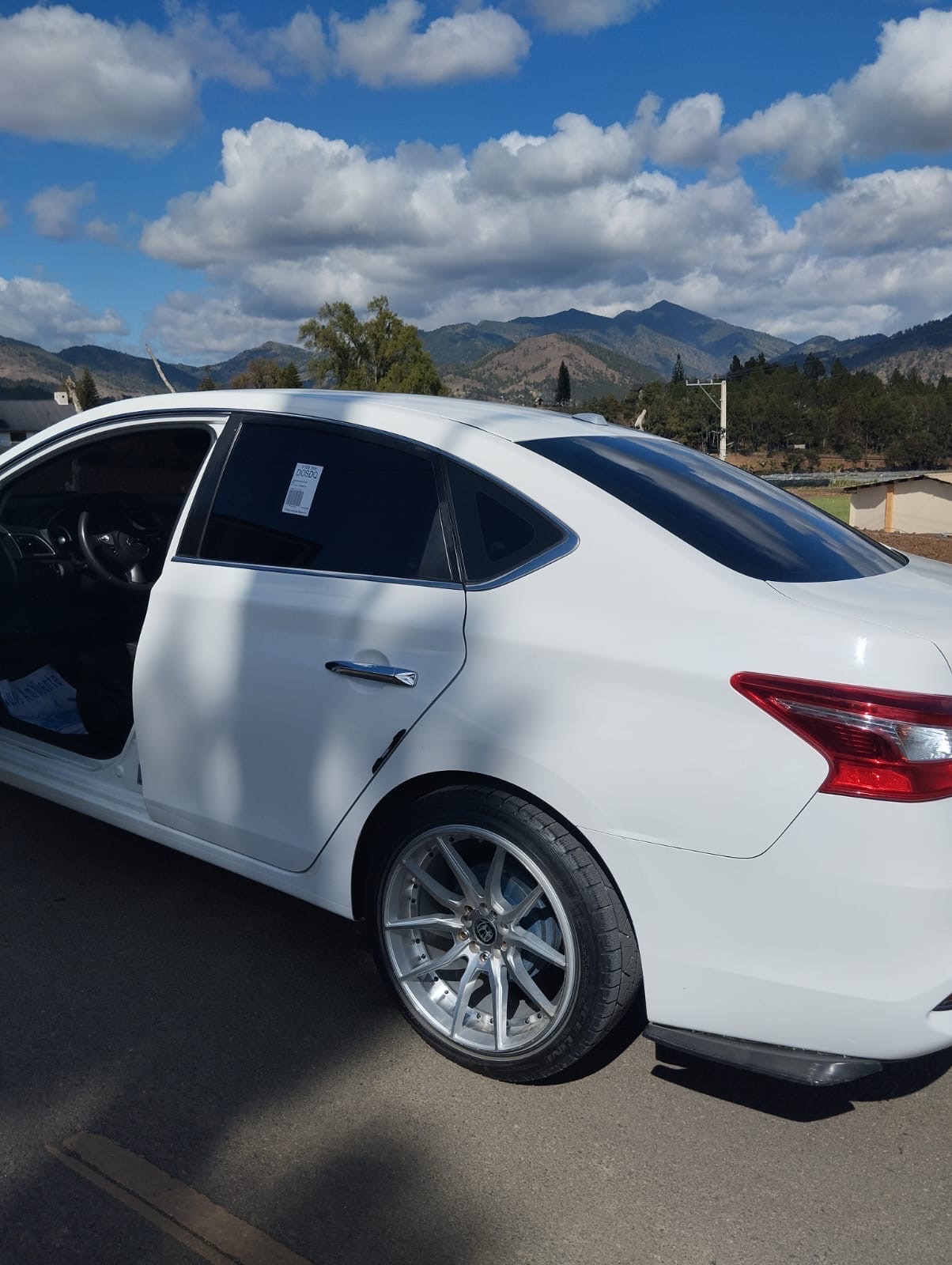 carros - Nissan sentra 2017 en excelente estado  9