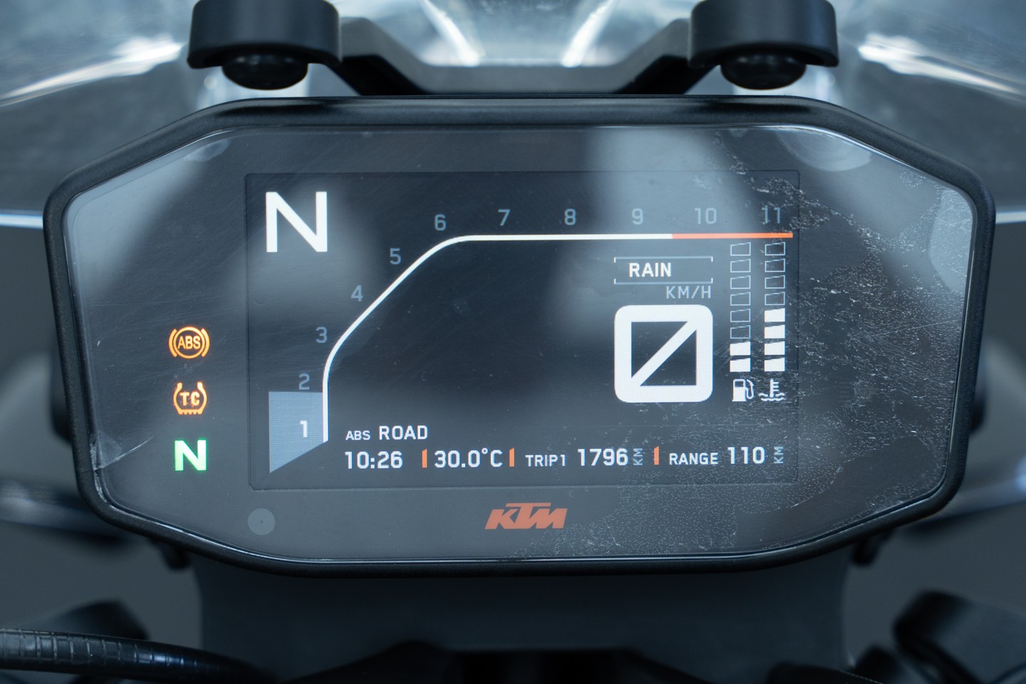 motores y pasolas - KTM 890 DUKE R 2021 4