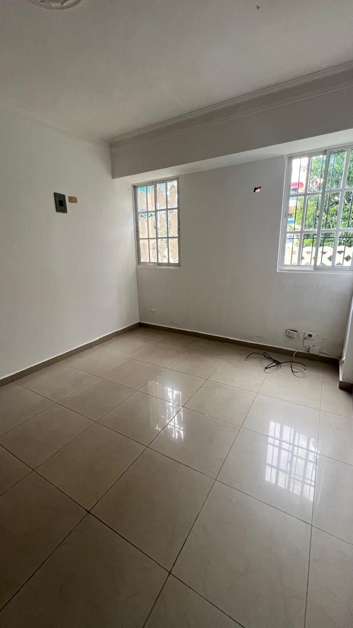 apartamentos - Apartamento en Venta en el sector Ensanche Ozama Santo Domingo Este 4