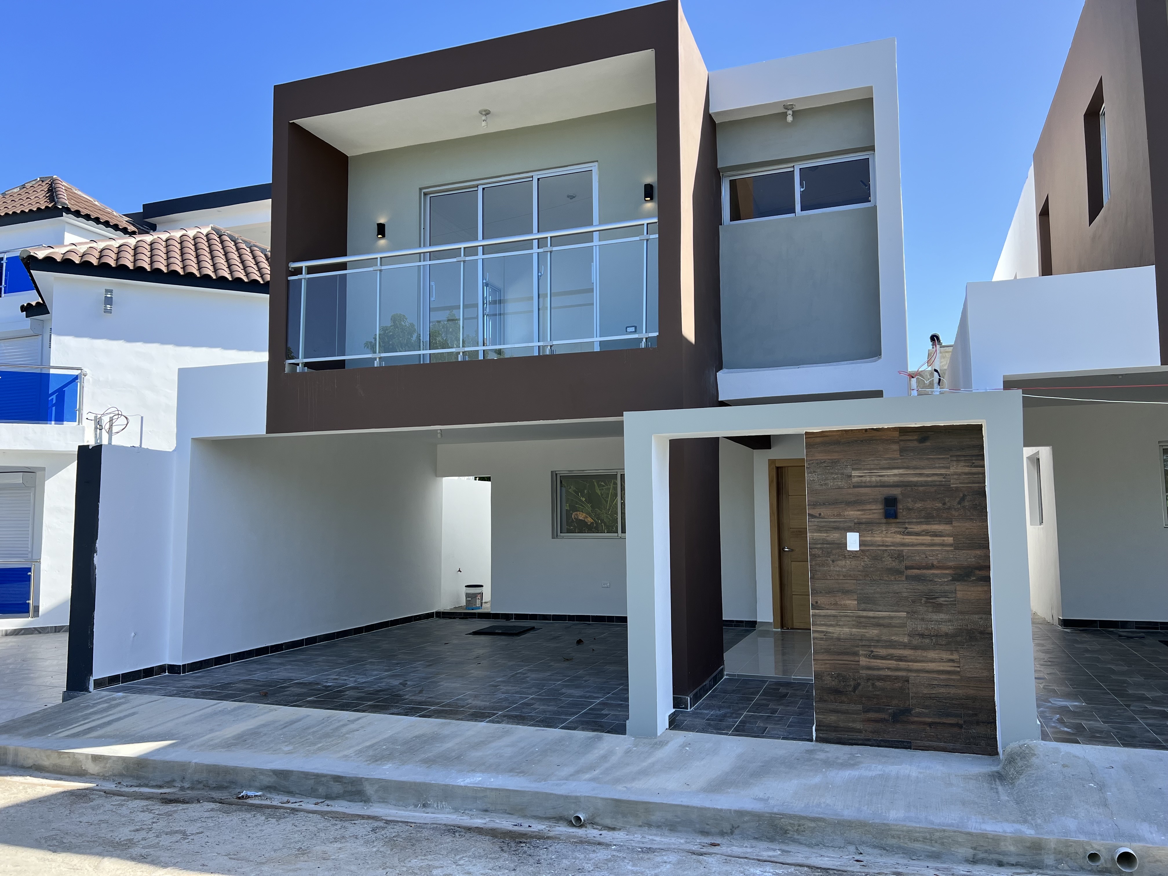 casas - venta de casa nuevas Modernas en la autopista de San Isidro Santo Domingo este 