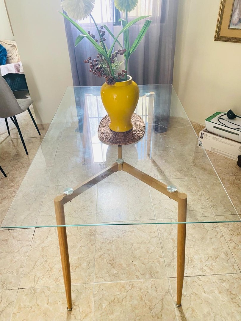 muebles y colchones - Mesa de Comedor de Cristal de 6 sillas 1