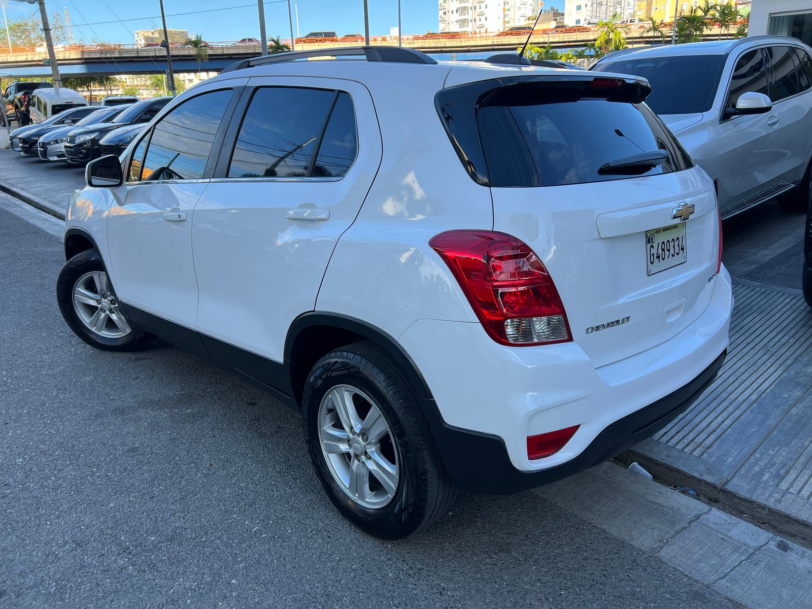 jeepetas y camionetas - CHEVROLET TRAX LT 2020 3