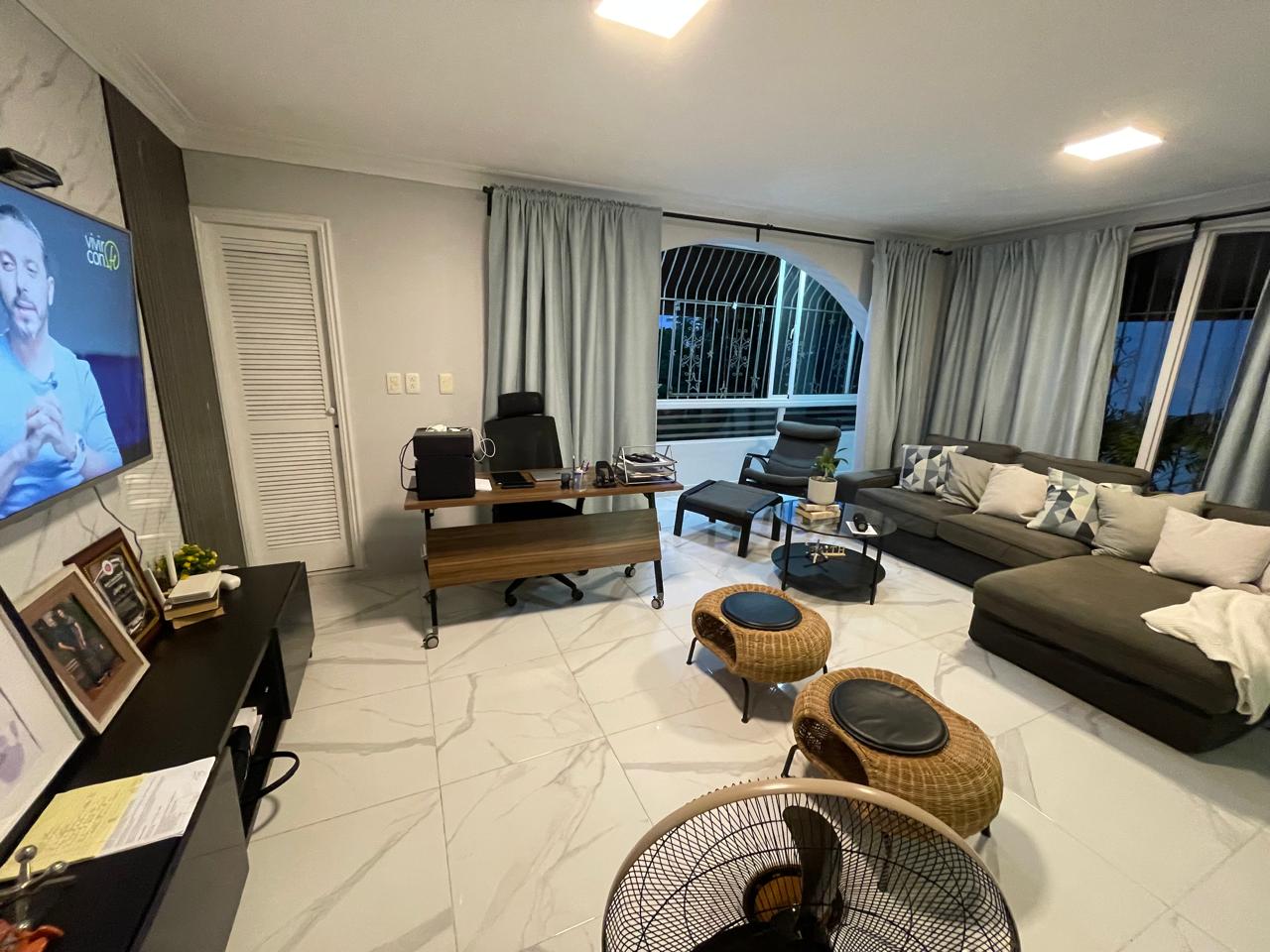 penthouses - Vendo pent-hous en La esperilla, con terraza