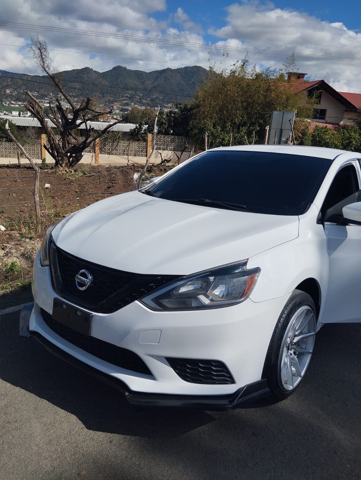 carros - Nissan sentra 2017 en excelente estado  6