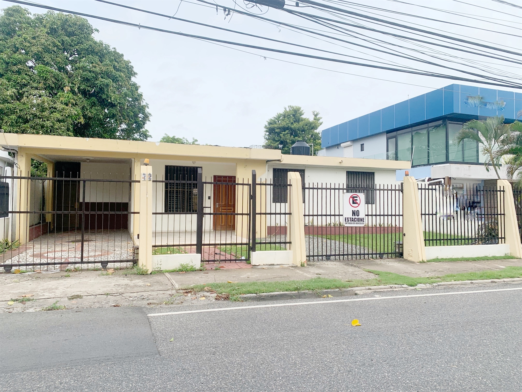 casas - Propiedad comercial en alquiler millon 2