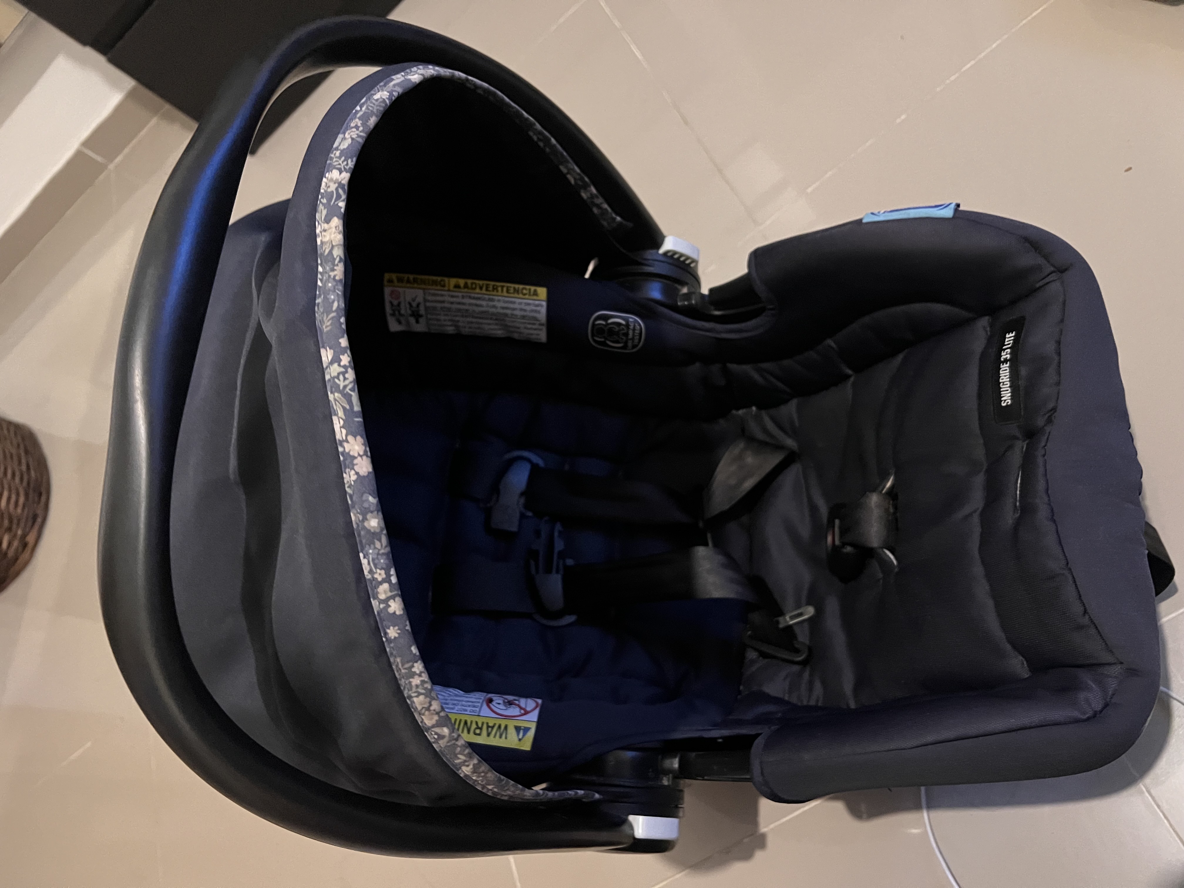 coches y sillas - Car Seat/Cargador Graco Snugride 35 Lite 1